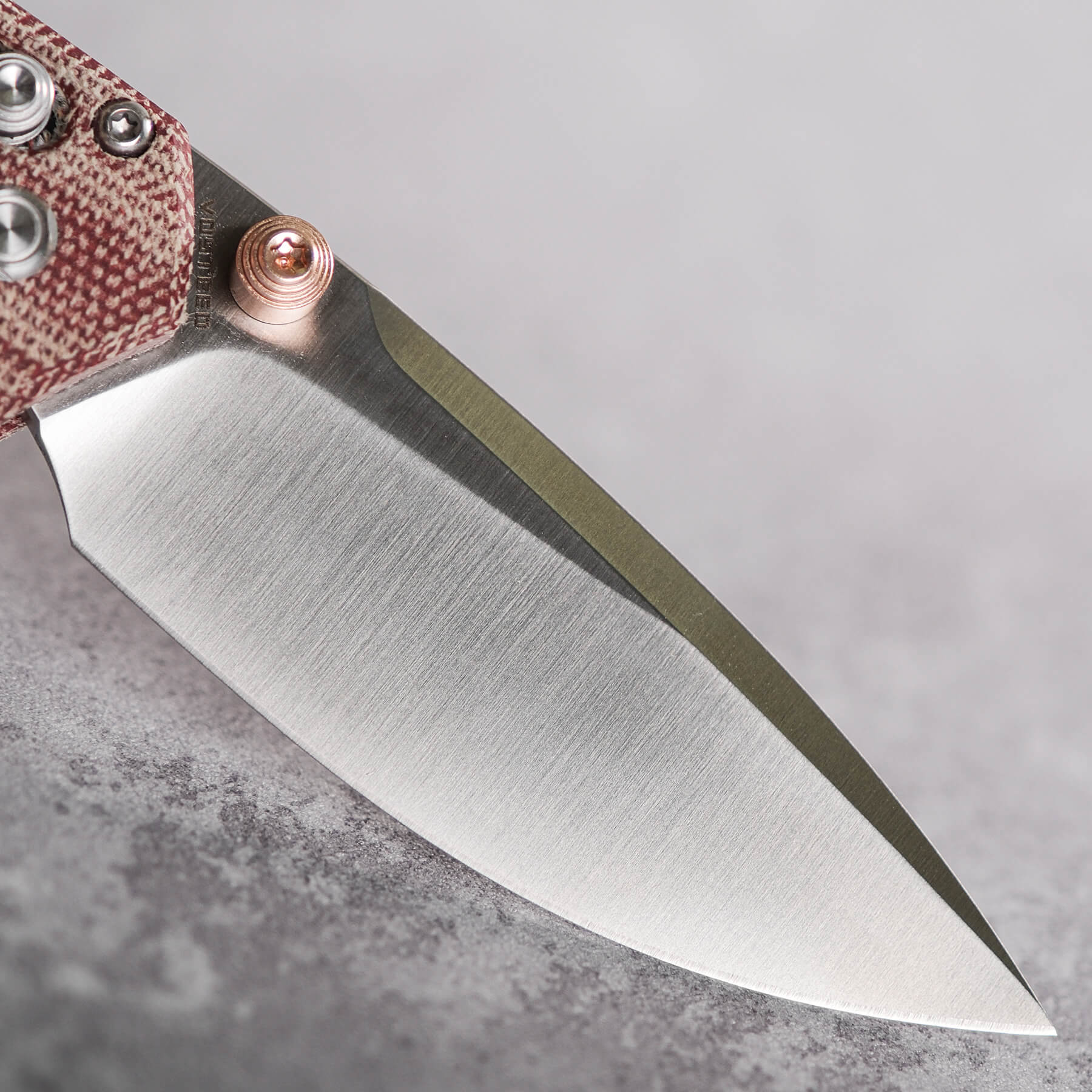 Mini Psyop Elmax blade detail