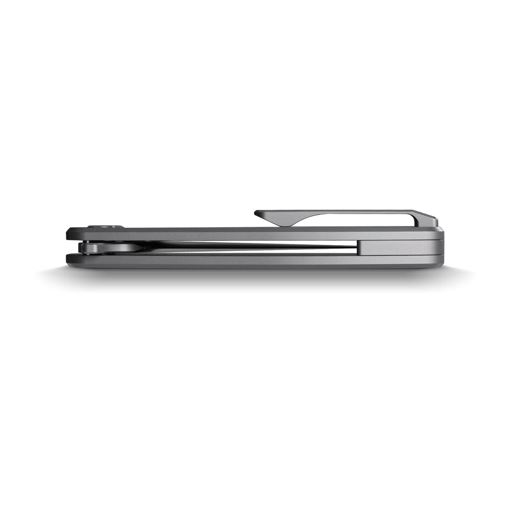 Vosteed Mini Labrador titanium pocket clip detail