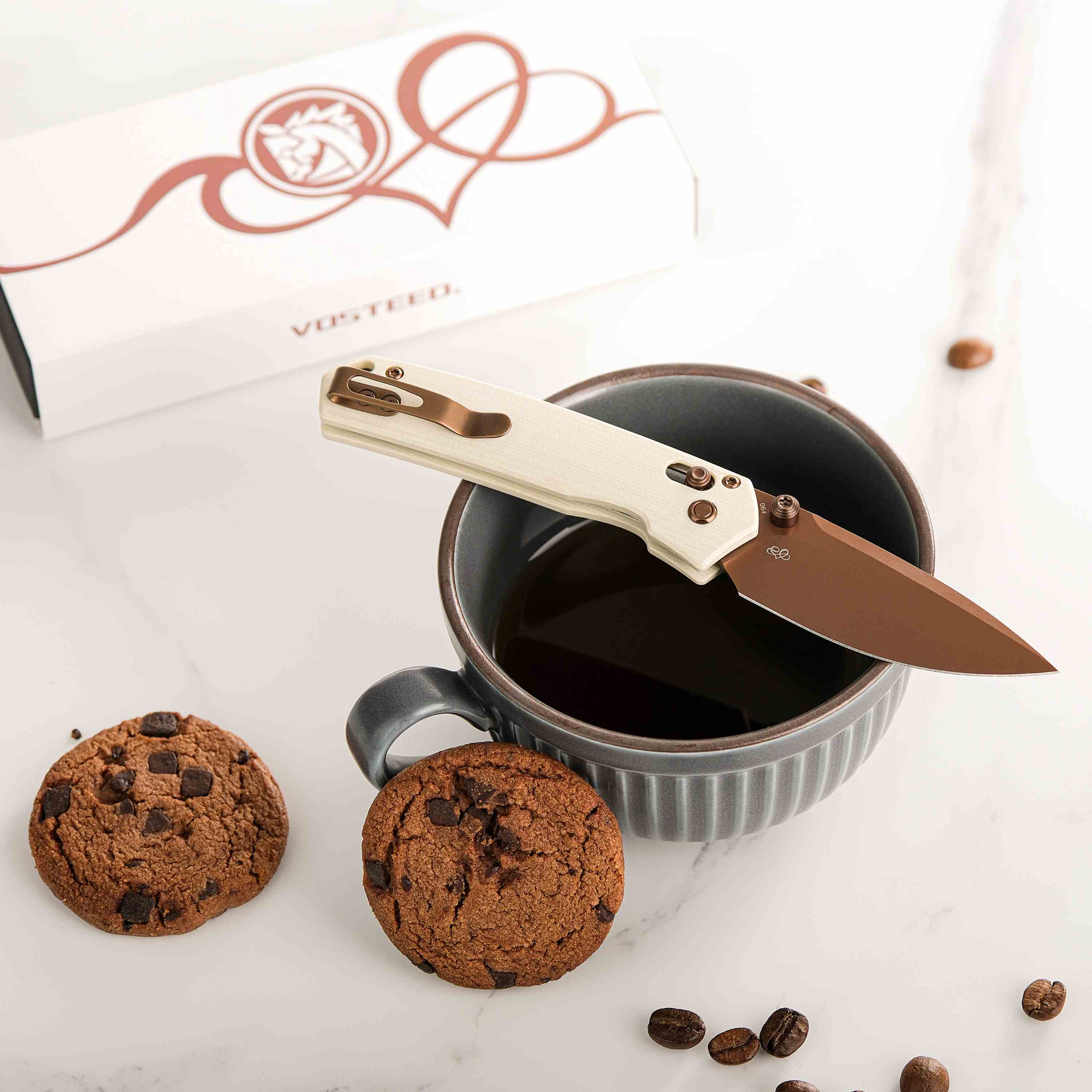 Vosteed Mini Psyop knife with cookies and coffee, Valentine's Day edition
