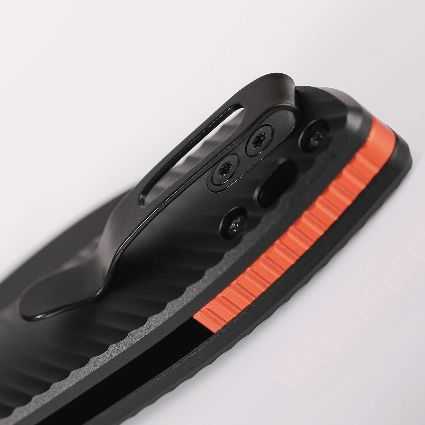 Mini Nightshade knife, pocket clip detail