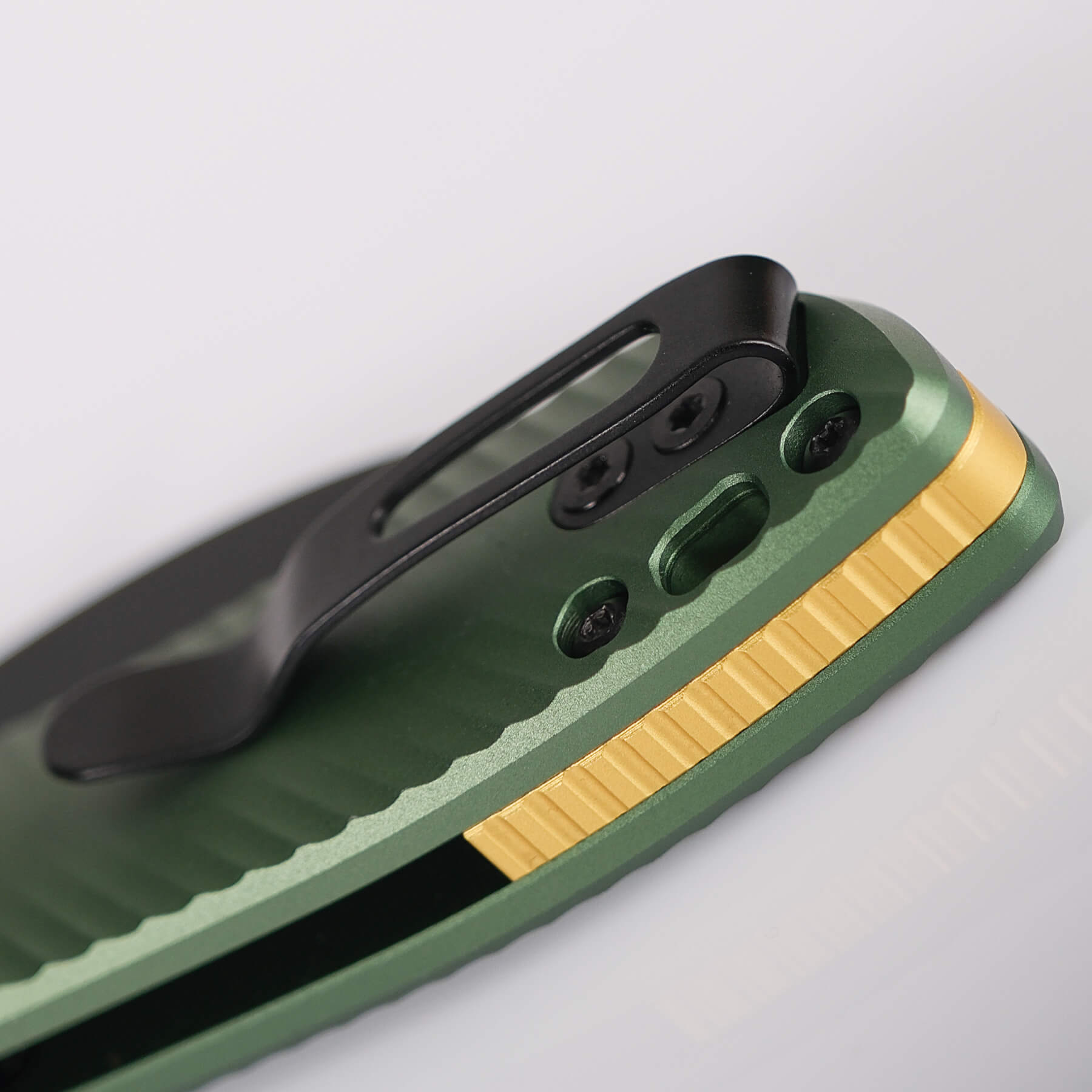 Vosteed Mini Nightshade green aluminum handle detail