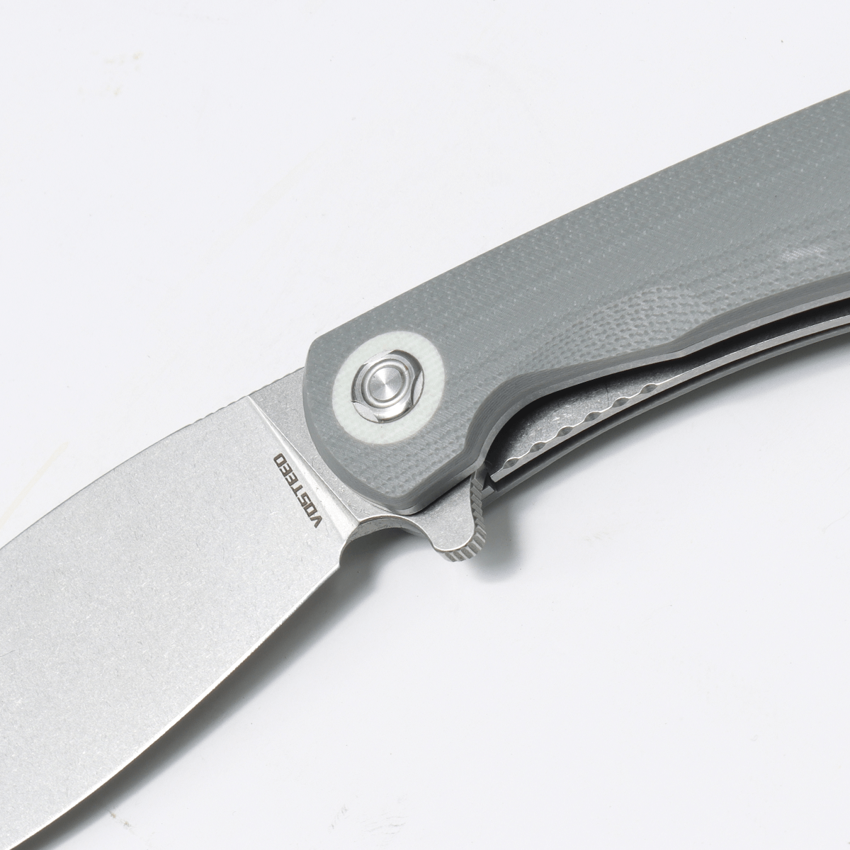 Vosteed Nightshade LT Shilin Cutter knife blade and handle detail, gray G10