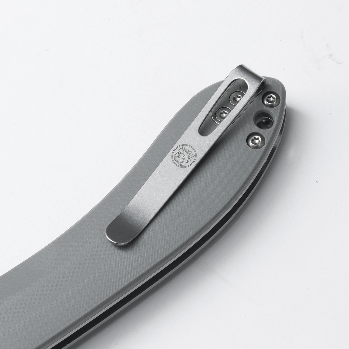 Vosteed Nightshade LT Knife - G10 Handle and Pocket Clip Detail