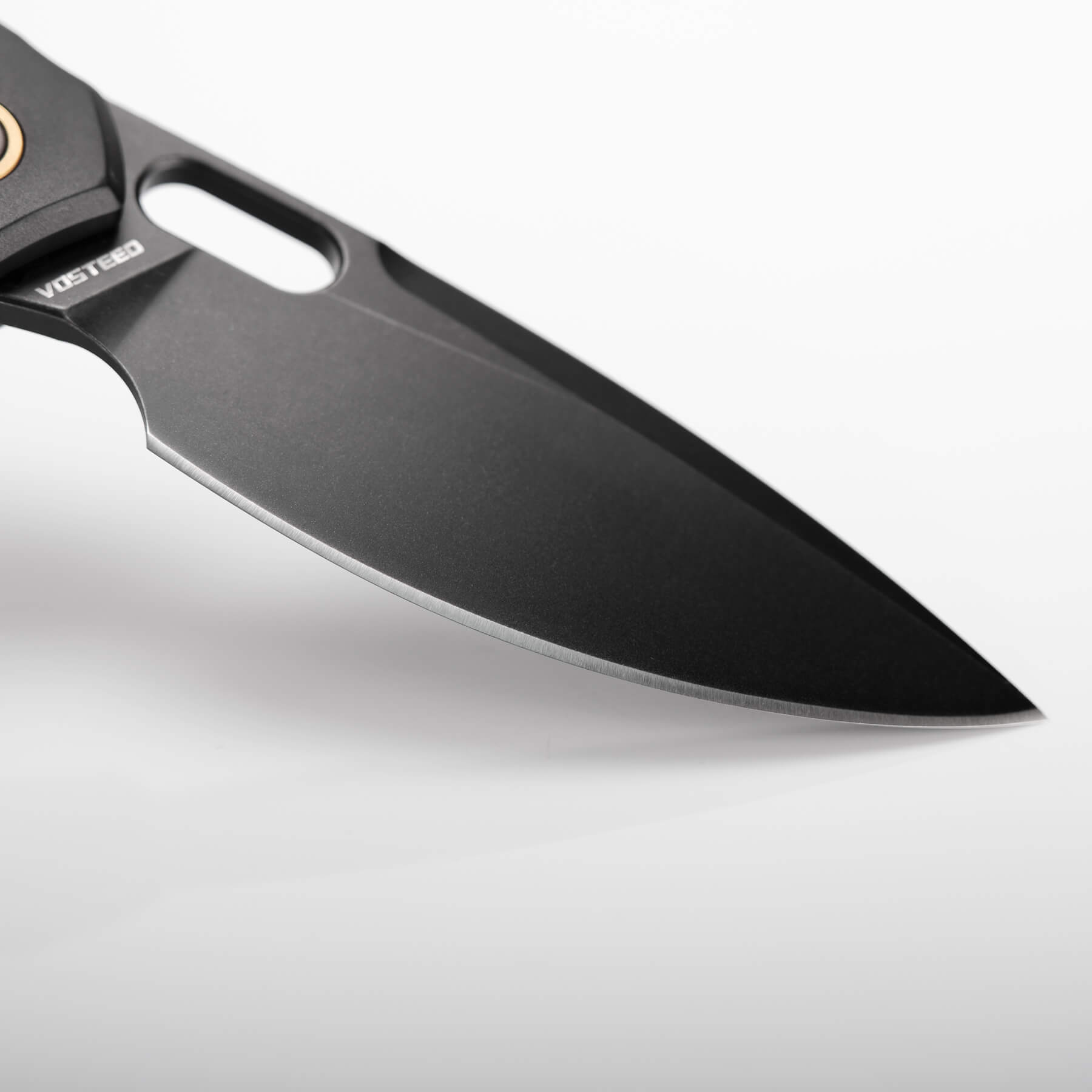 Vosteed Psyop knife Elmax blade close-up