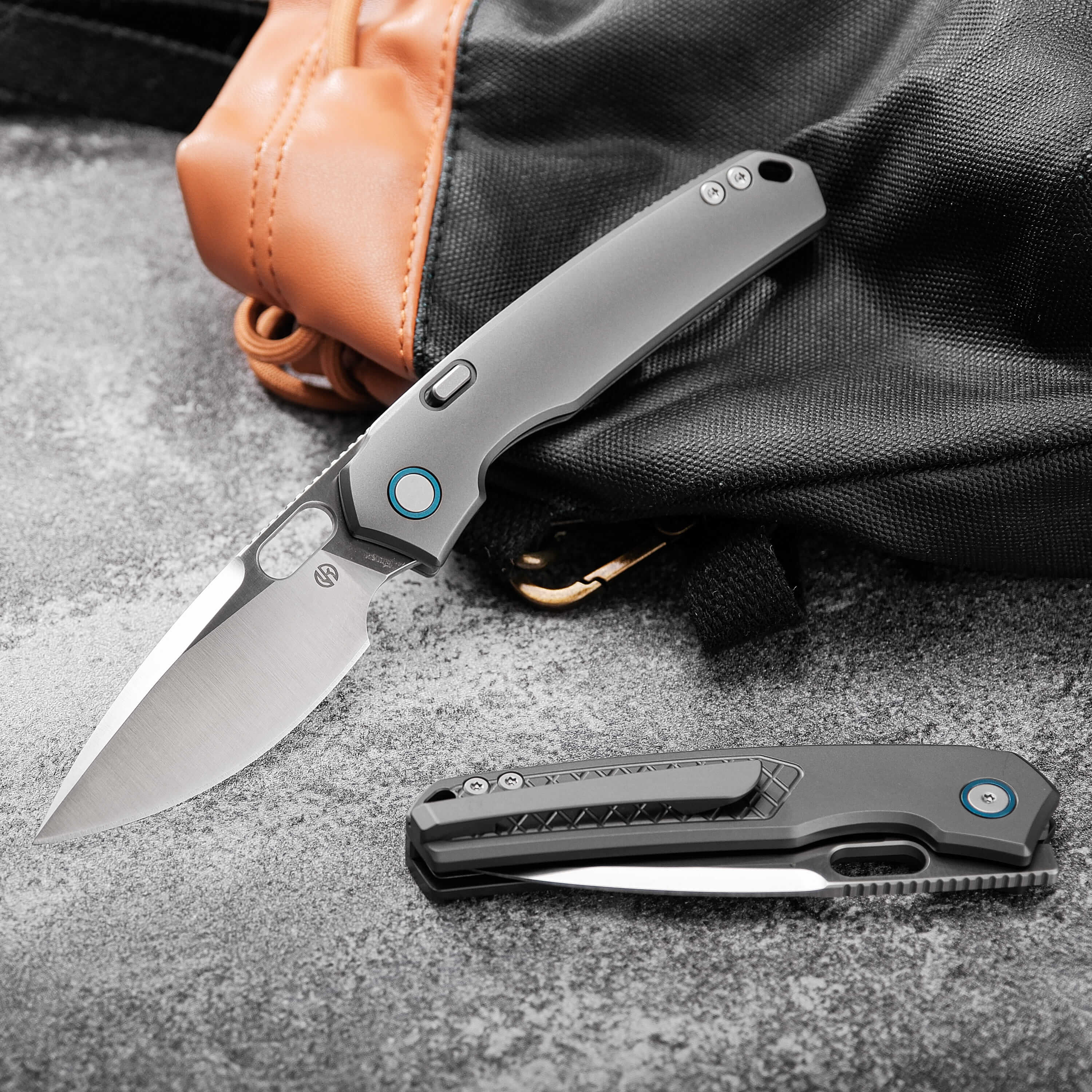 Vosteed Psyop knife, Elmax blade, Titanium handle, pocket clip