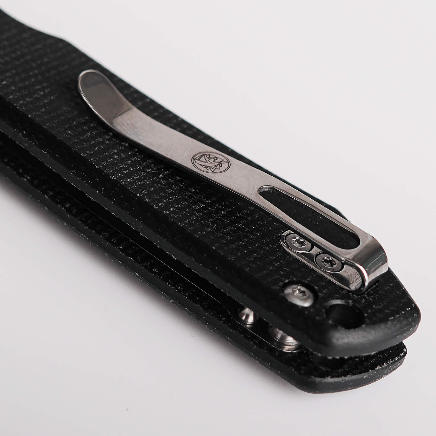 Vosteed Raccoon knife, pocket clip detail