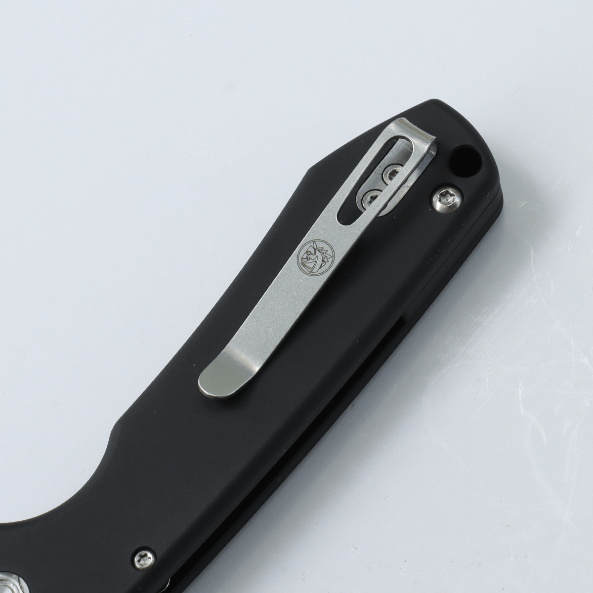 Vosteed Raccoon knife: Pocket clip detail
