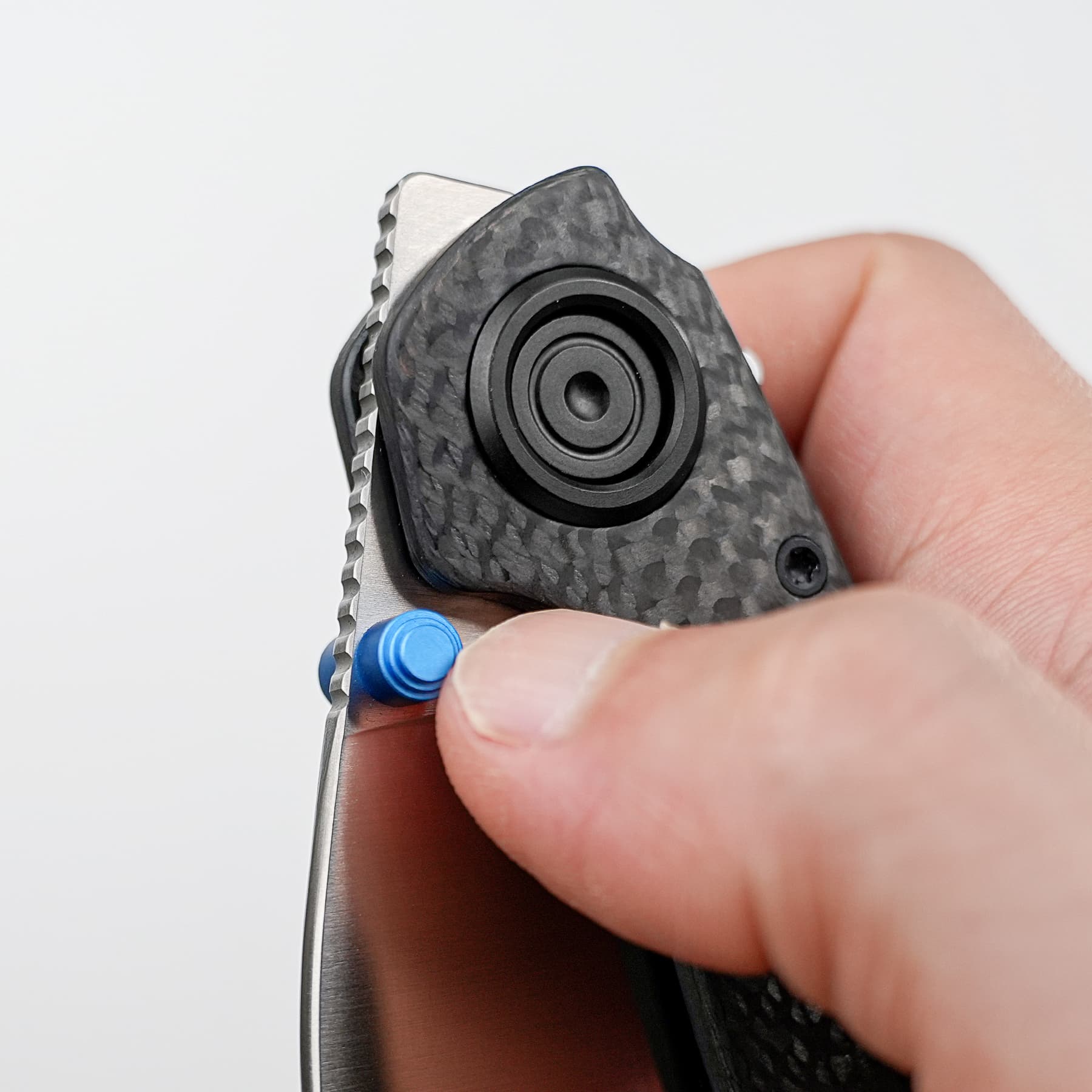 Shilin Cutter® - Vanchor Lock® (2.90" Elmax Blade & Carbon Fiber Handle) - A2810