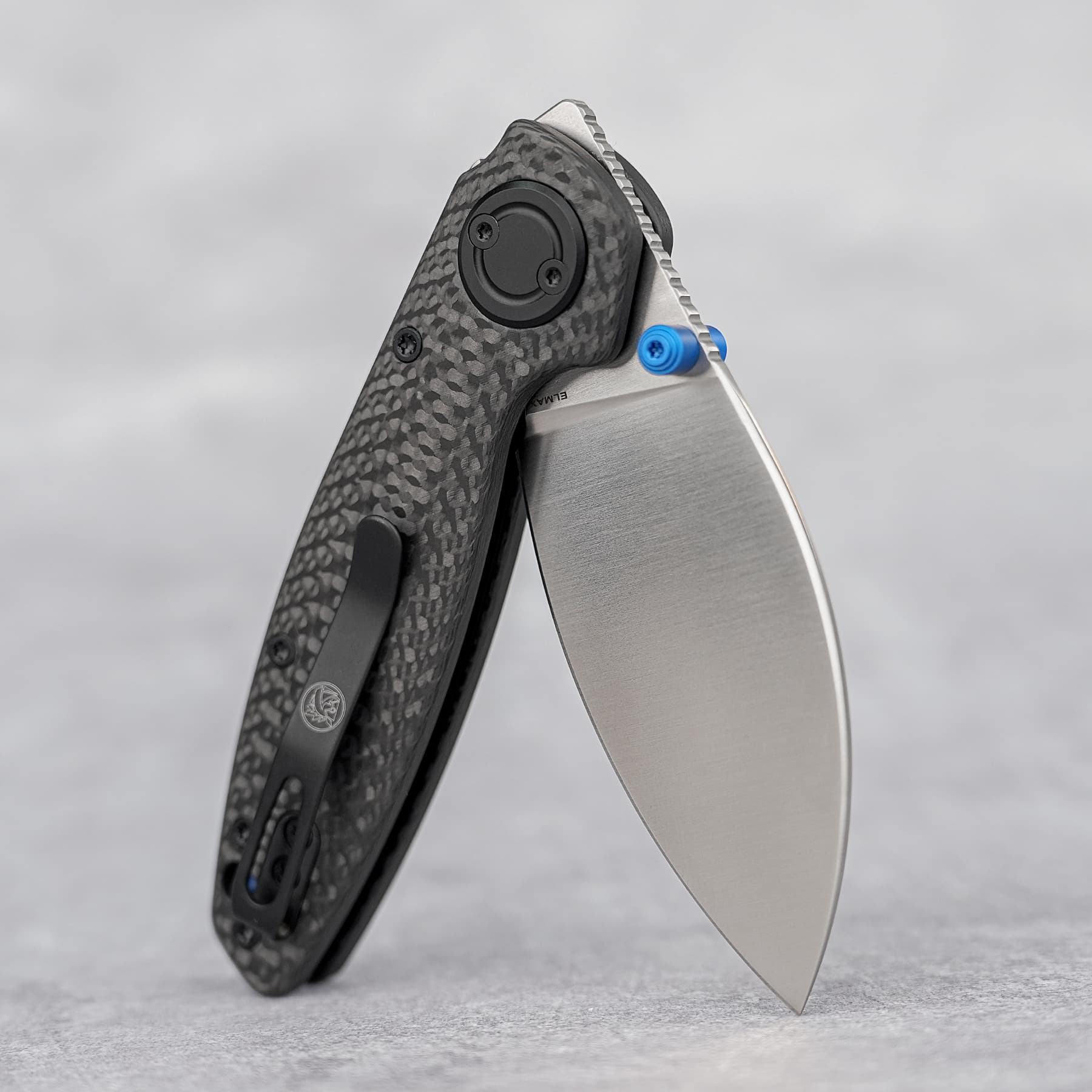 Shilin Cutter® - Vanchor Lock® (2.90" Elmax Blade & Carbon Fiber Handle) - A2810