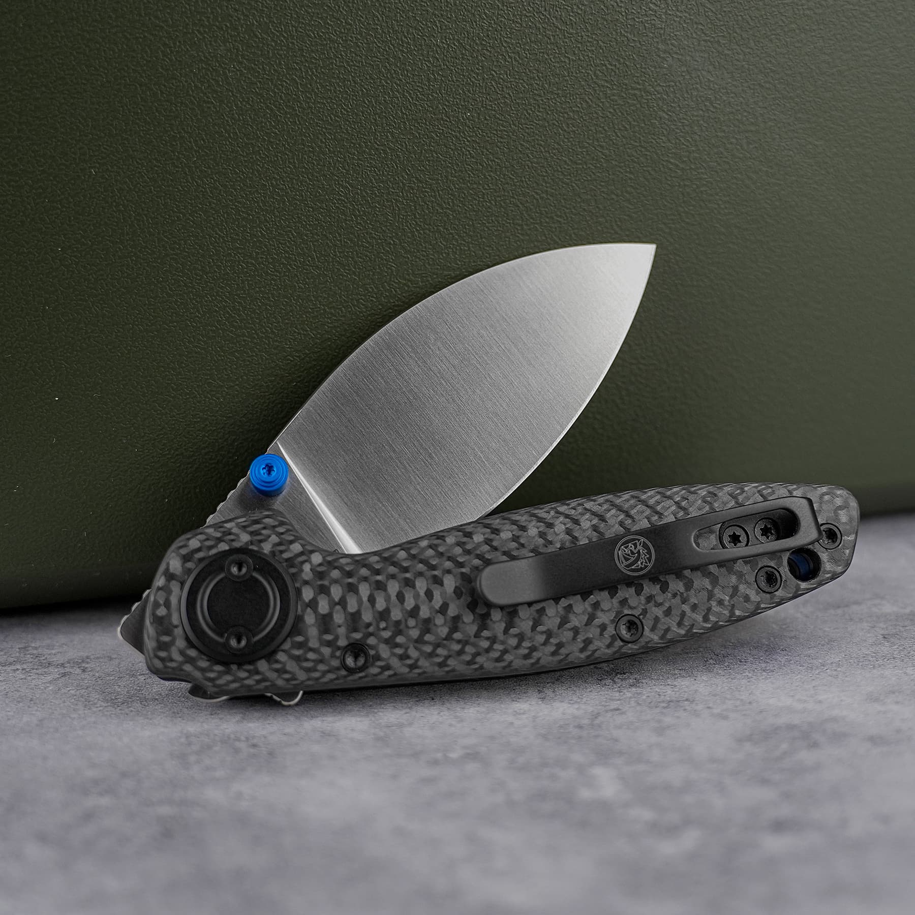 Shilin Cutter® - Vanchor Lock® (2.90" Elmax Blade & Carbon Fiber Handle) - A2810