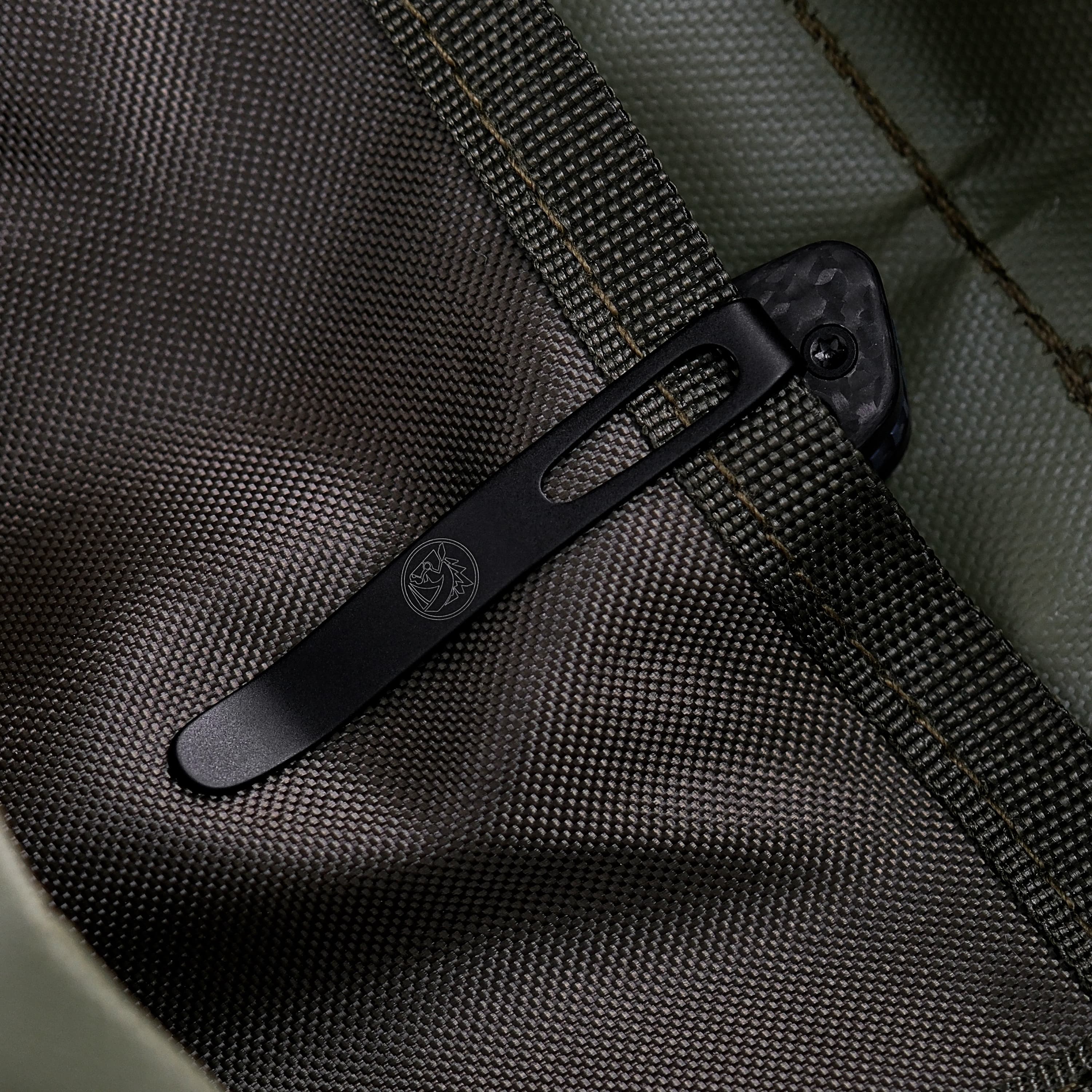 Shilin Cutter® - Vanchor Lock® (2.90" Elmax Blade & Carbon Fiber Handle) - A2810