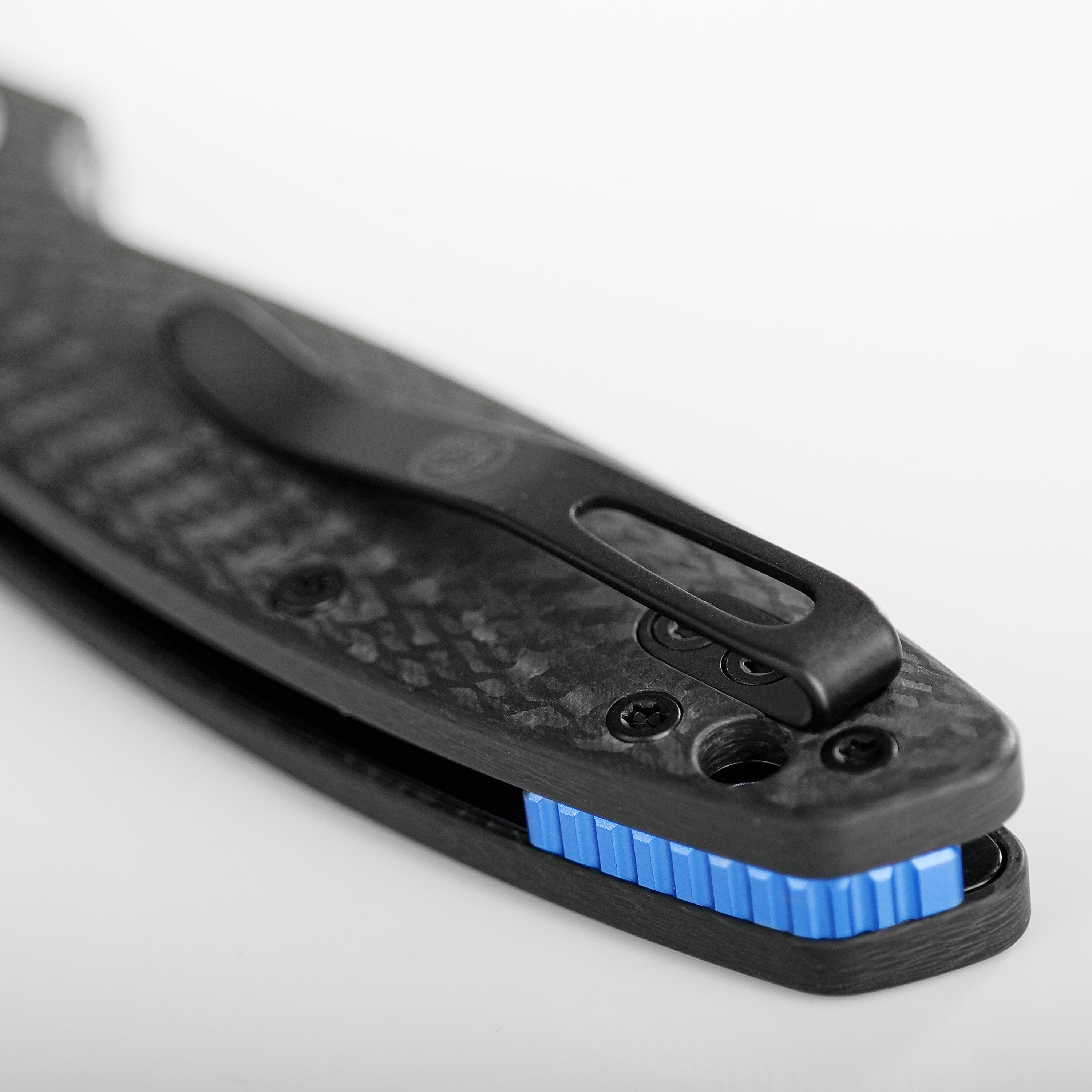 Shilin Cutter® - Vanchor Lock® (2.90" Elmax Blade & Carbon Fiber Handle) - A2810