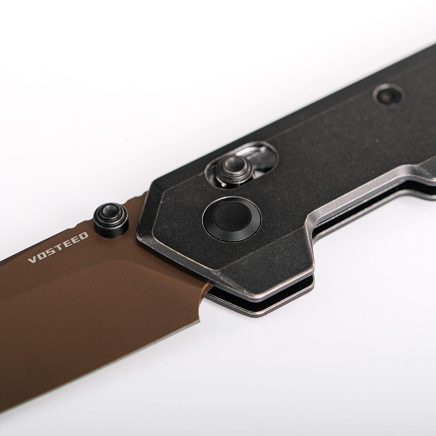 Vosteed Parallel folding knife detail, titanium handle