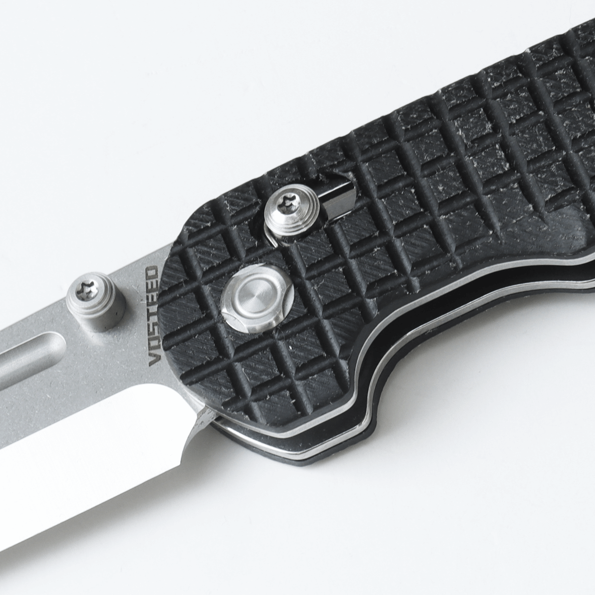 Vosteed Grind knife handle and blade detail