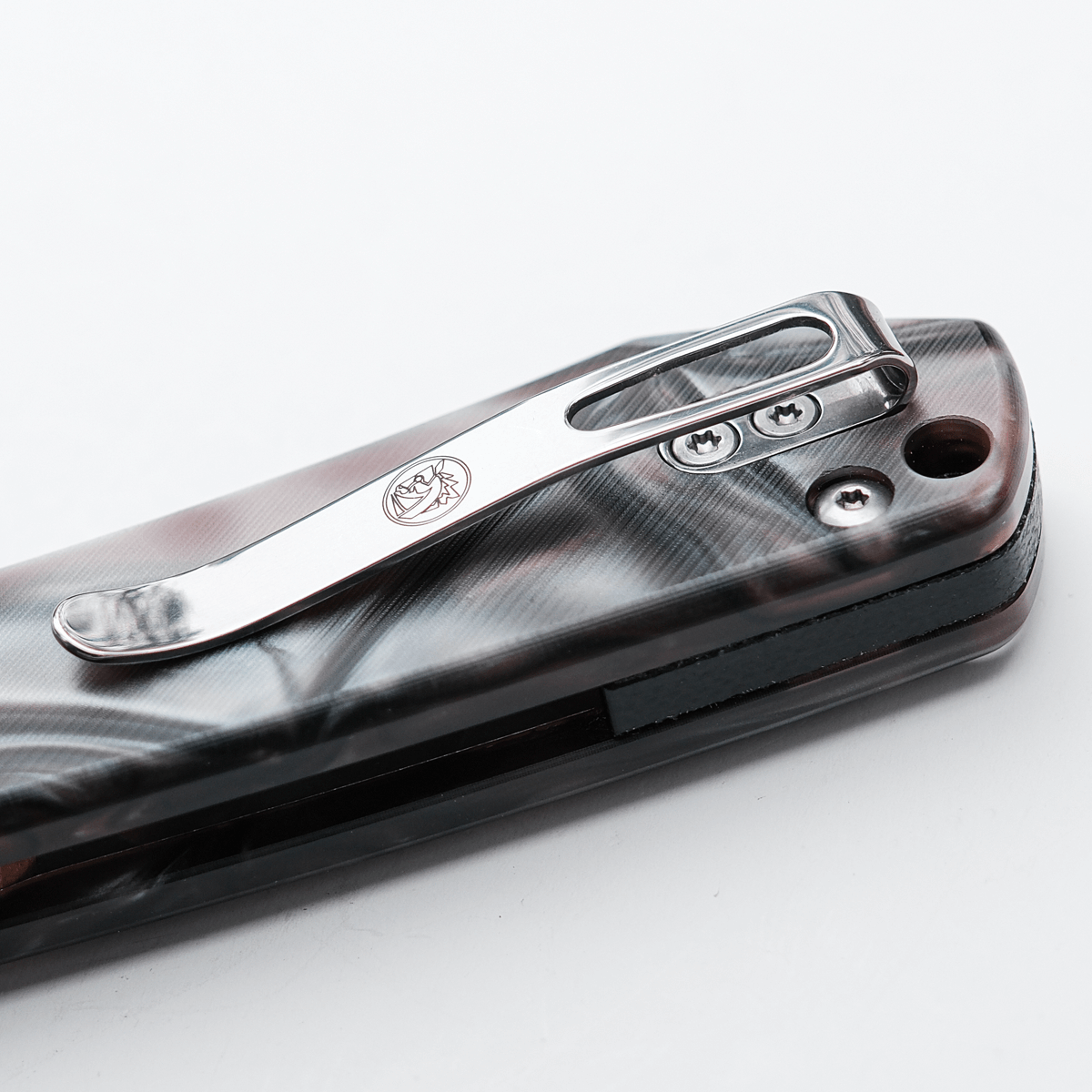 Going gear Exclusive Vosteed Raccoon Folding Knife 3.25in Nitro-V Steel Raffir Noble Handles Cross-Bar Lock A0534
