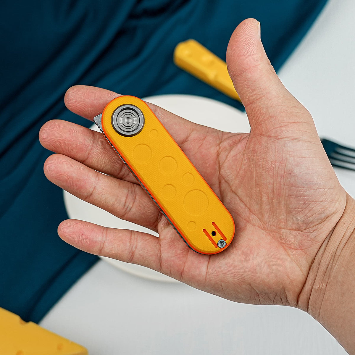 Coming Soon - Corgi® V - Vanchor Lock® (2.36" 14C28N Blade & G10 Handle) - A3733