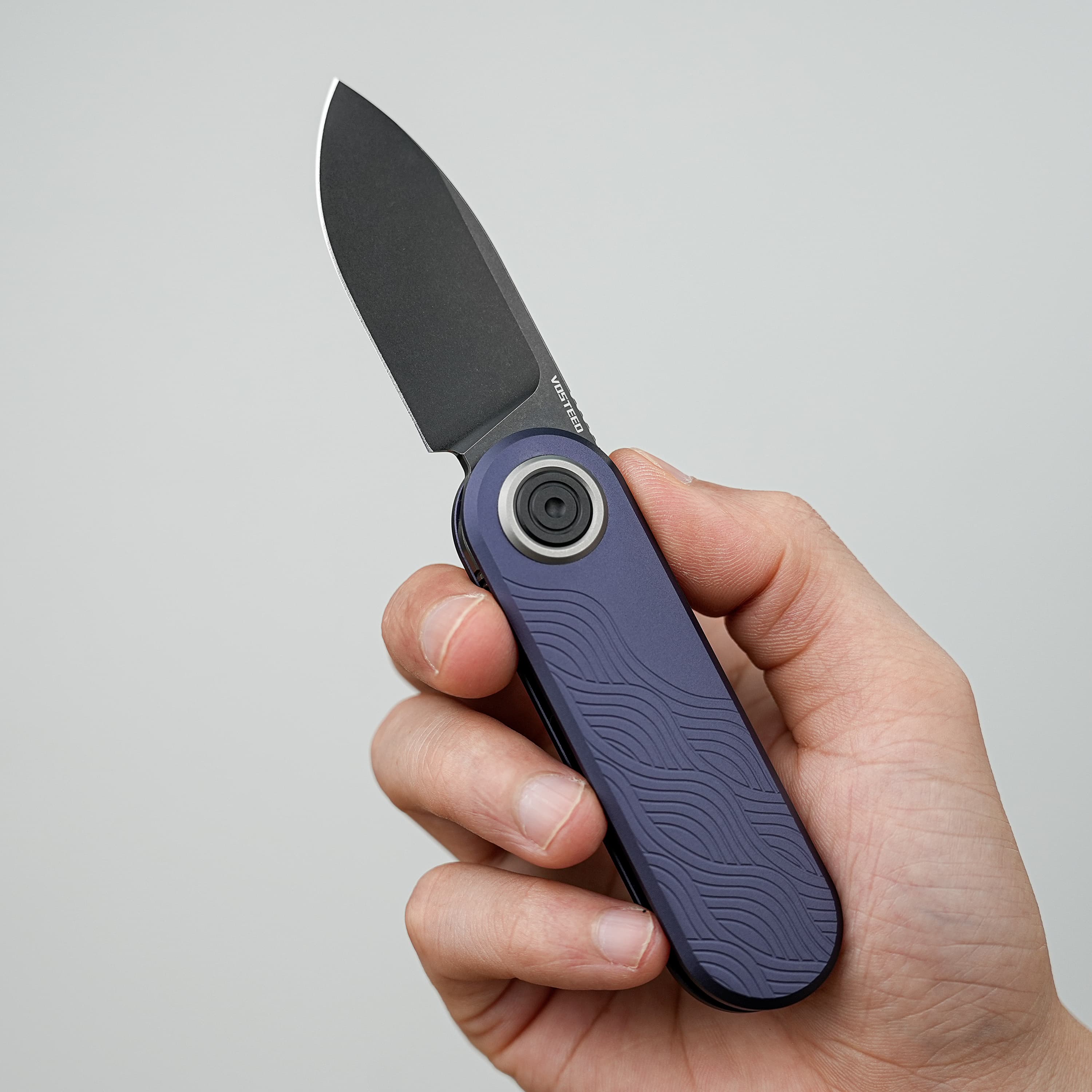 Corgi V - Pocket-Sized Innovation | Blue Vanchor Lock