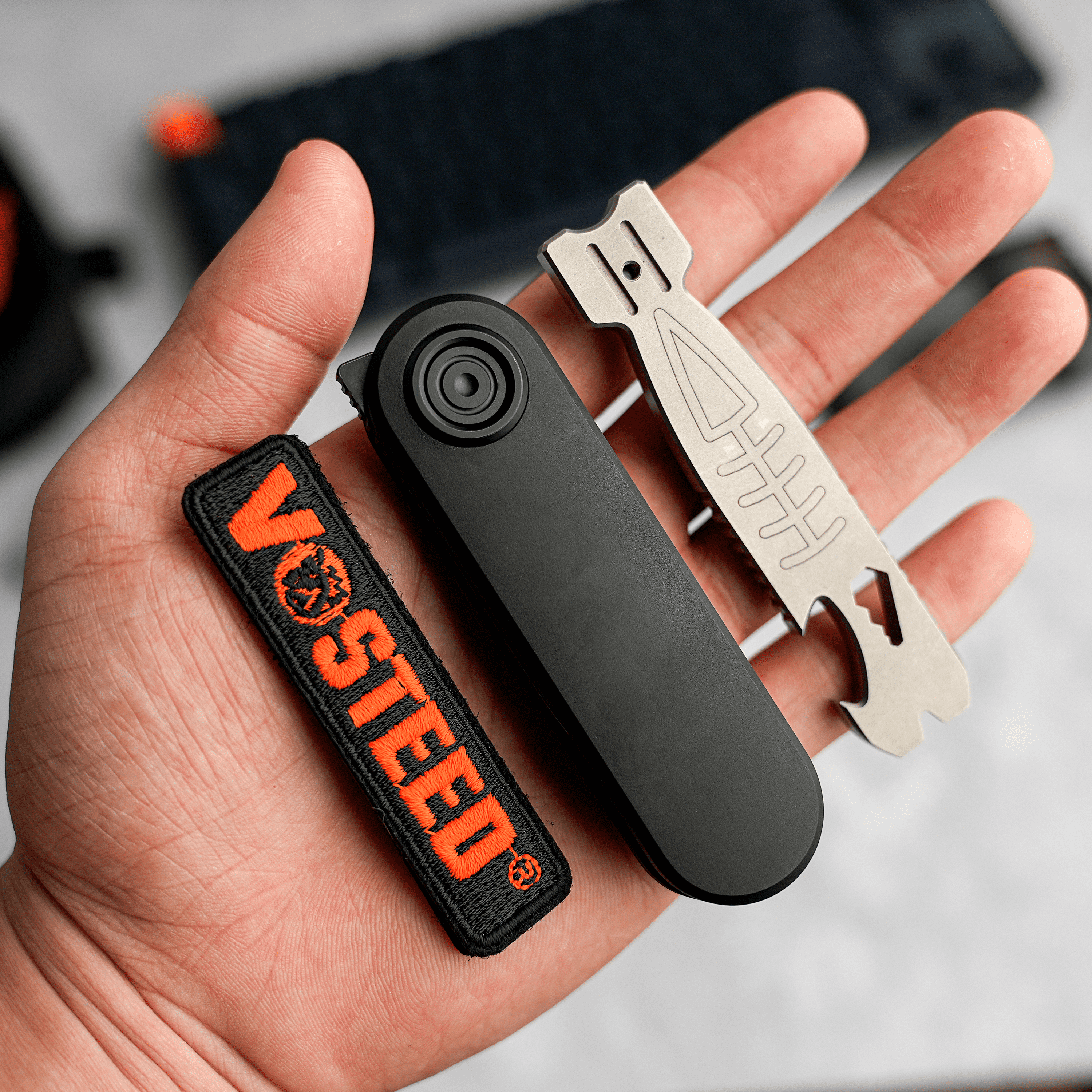 Corgi® V - Vanchor Lock® (2.36" 14C28N Blade & Aluminum Handle) - A3701