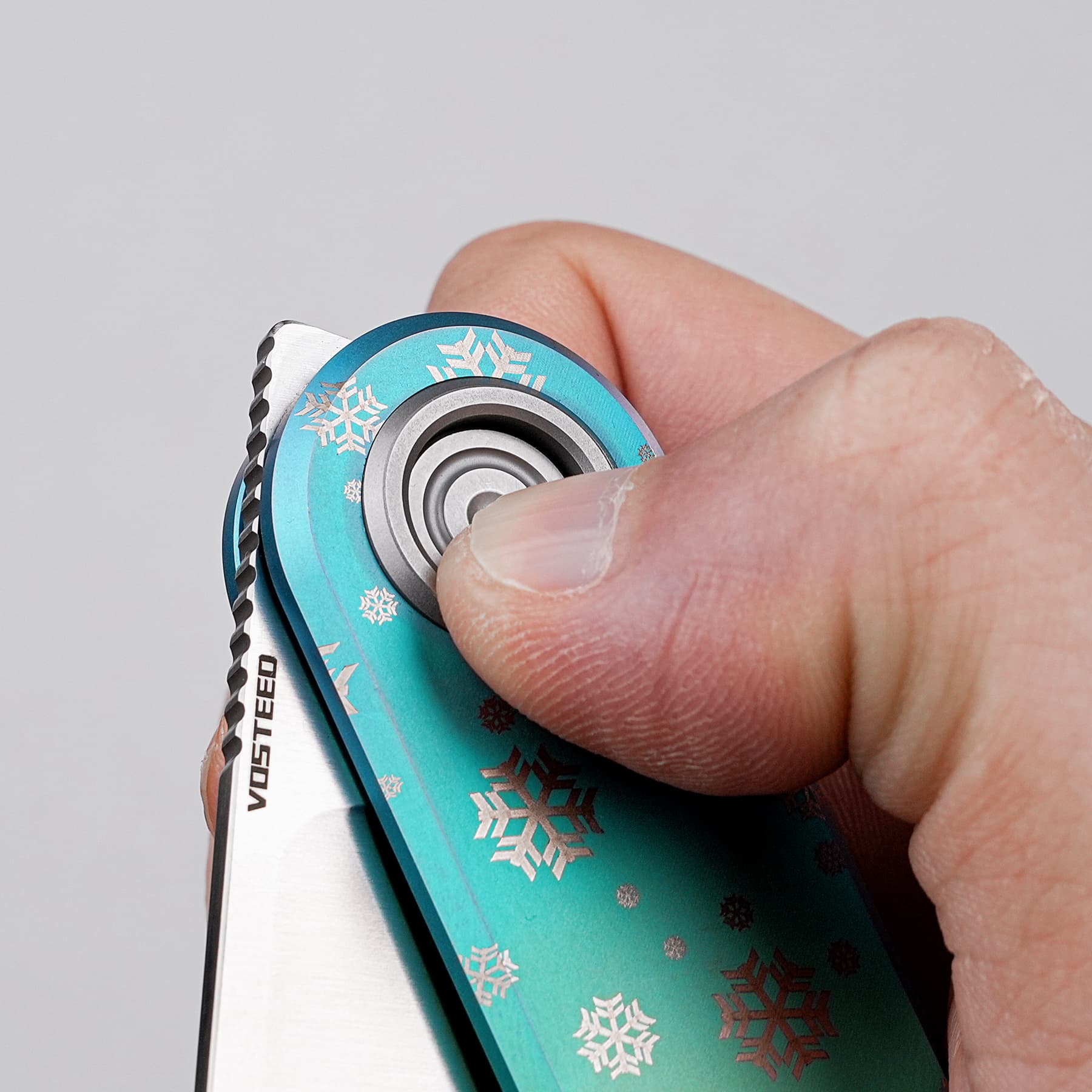 Corgi V - The Future of Urban EDC | Vanchor Lock Knife