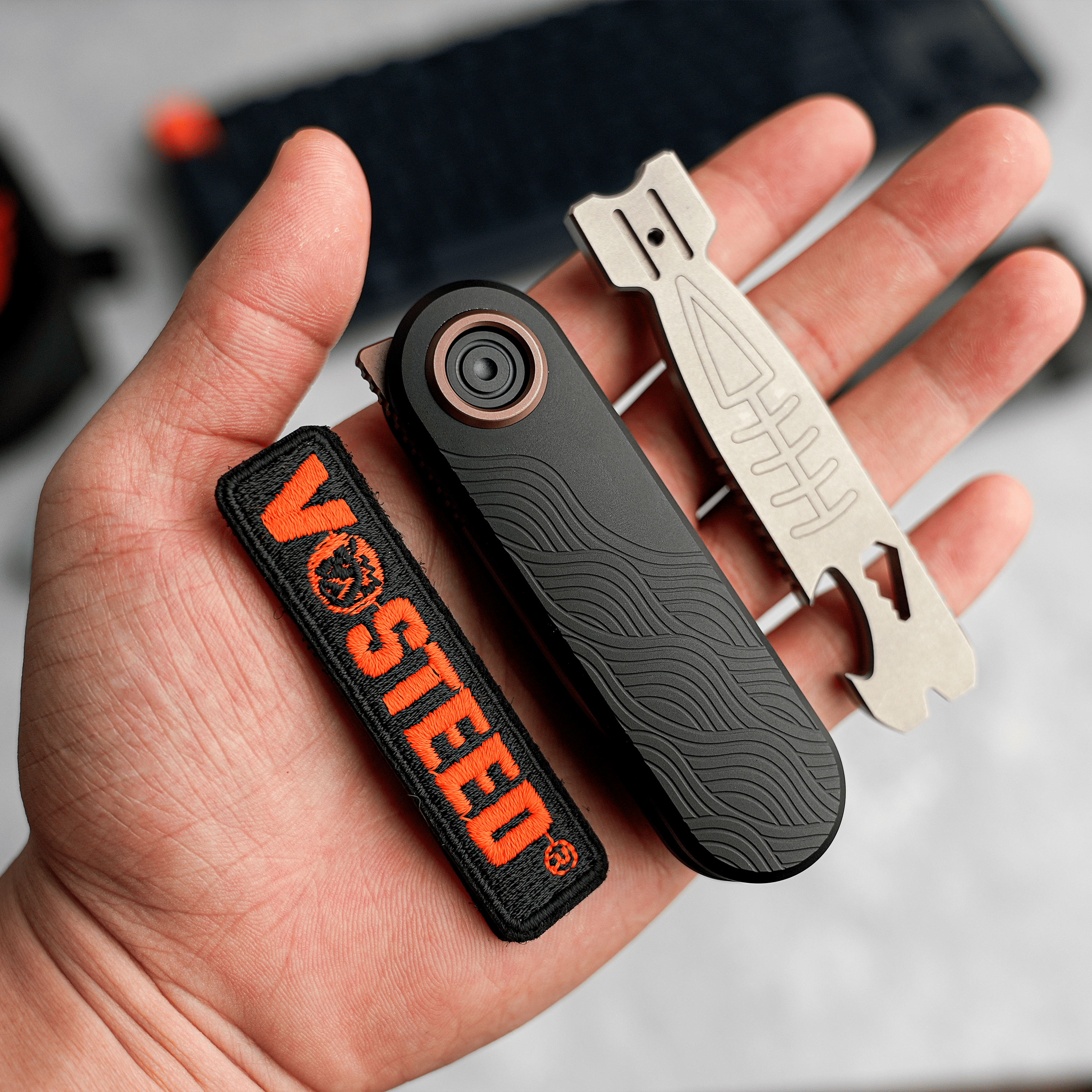 Corgi® V - Vanchor lock® (2.36" 14C28N Blade & Aluminum Handle) - A3722