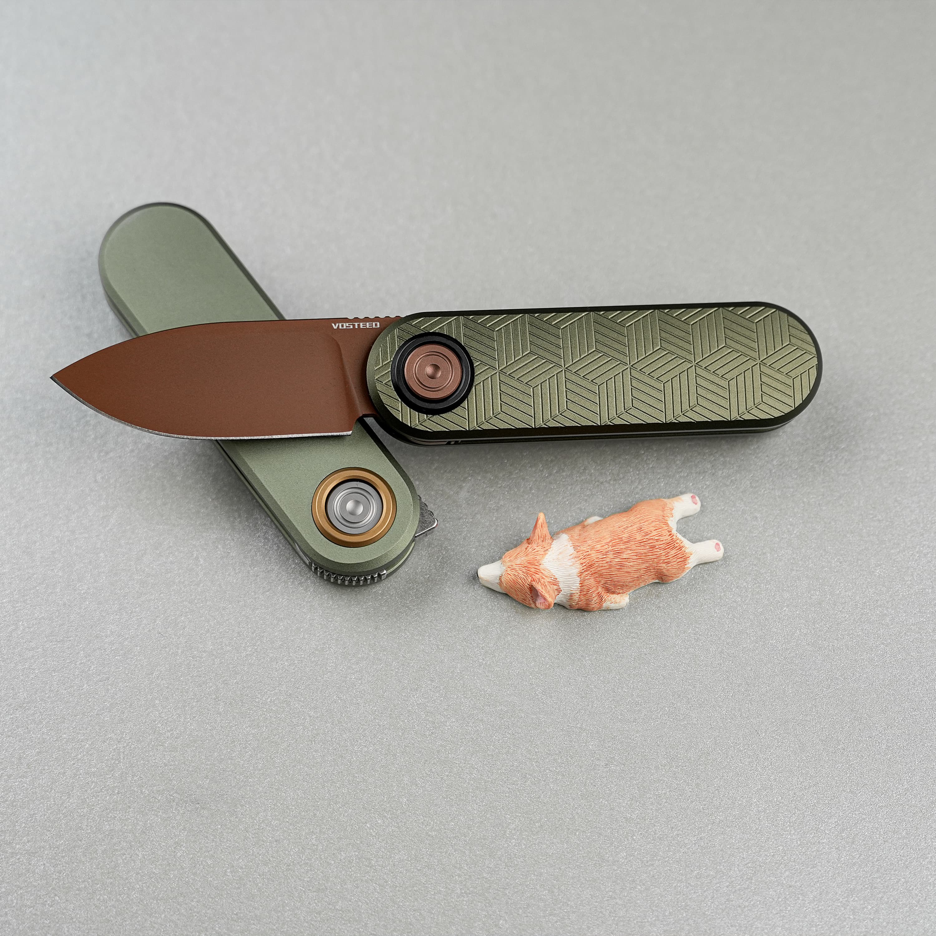 Corgi V - Pocket-Sized Innovation | Blue Vanchor Lock