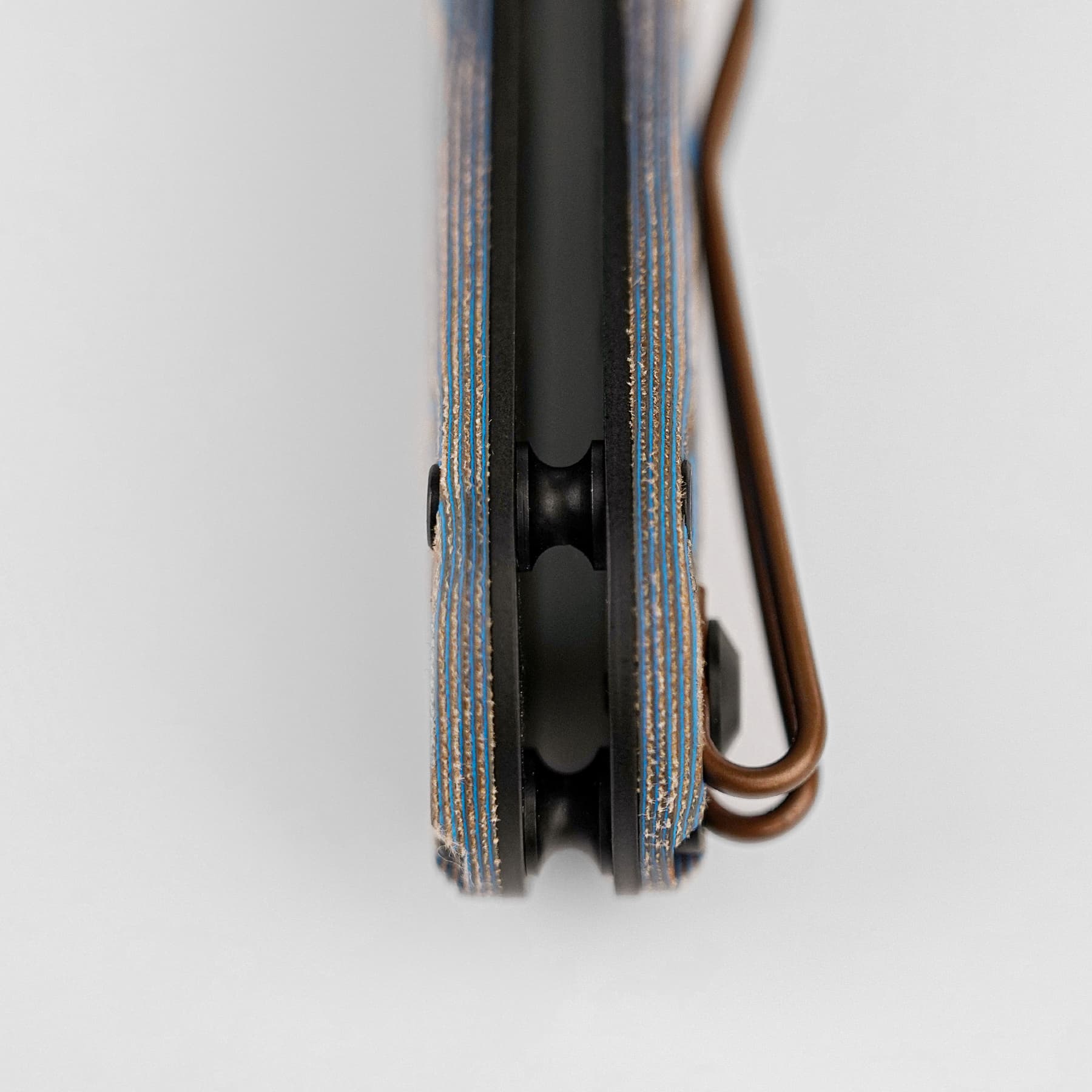 Coming Soon - Corgi® V 295 - Vanchor lock® (2.95" N690 Blade & Micarta Handle) - A3717