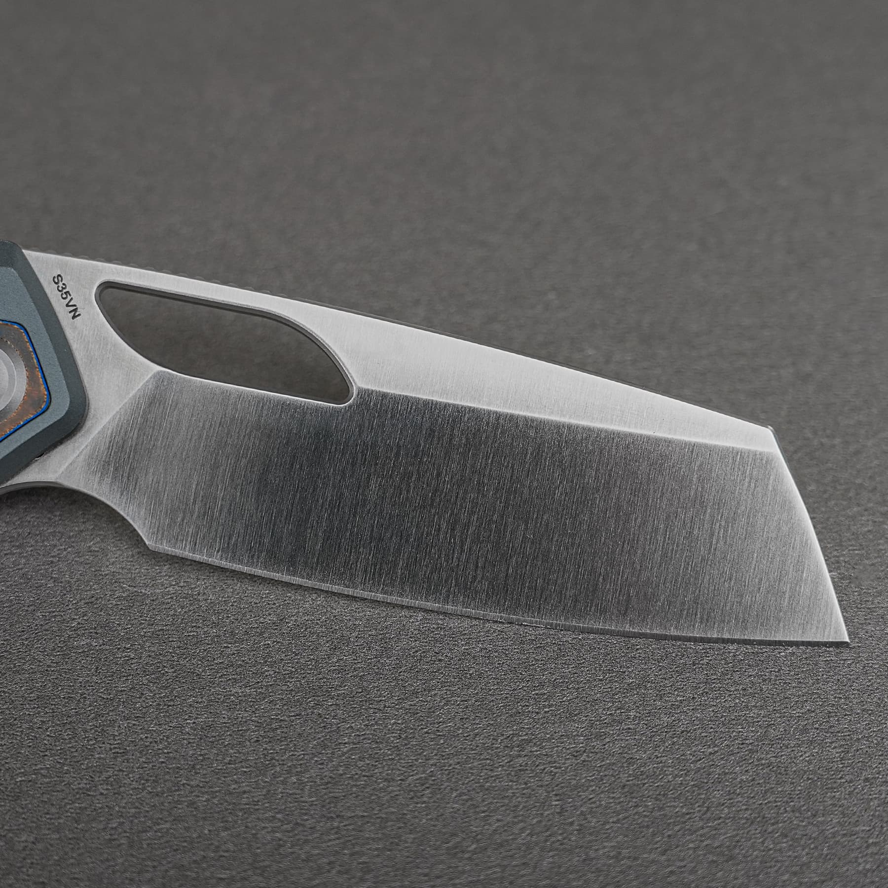 Kroc 329 -Top Liner Lock (3.29" S35VN Blade & Aluminum & Ocean Micarta Handle) - A1813
