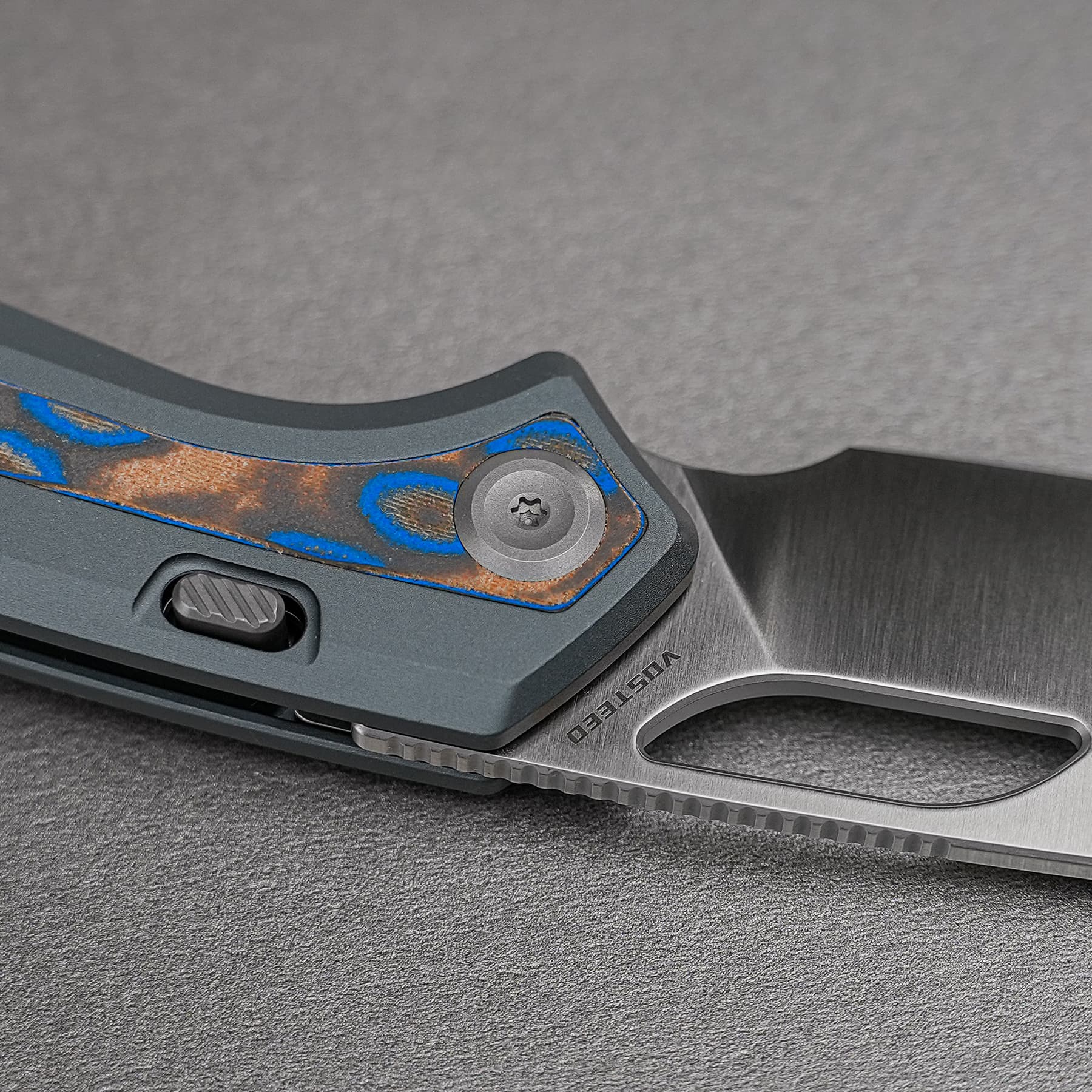Kroc 329 -Top Liner Lock (3.29" S35VN Blade & Aluminum & Ocean Micarta Handle) - A1813
