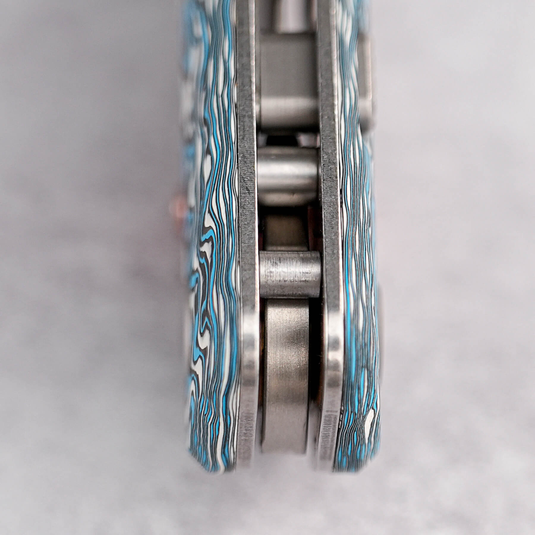 Coming Soon - Marten - Top Liner Lock (2.98" 154CM Blade & Carbon Fiber Handle) - A1609