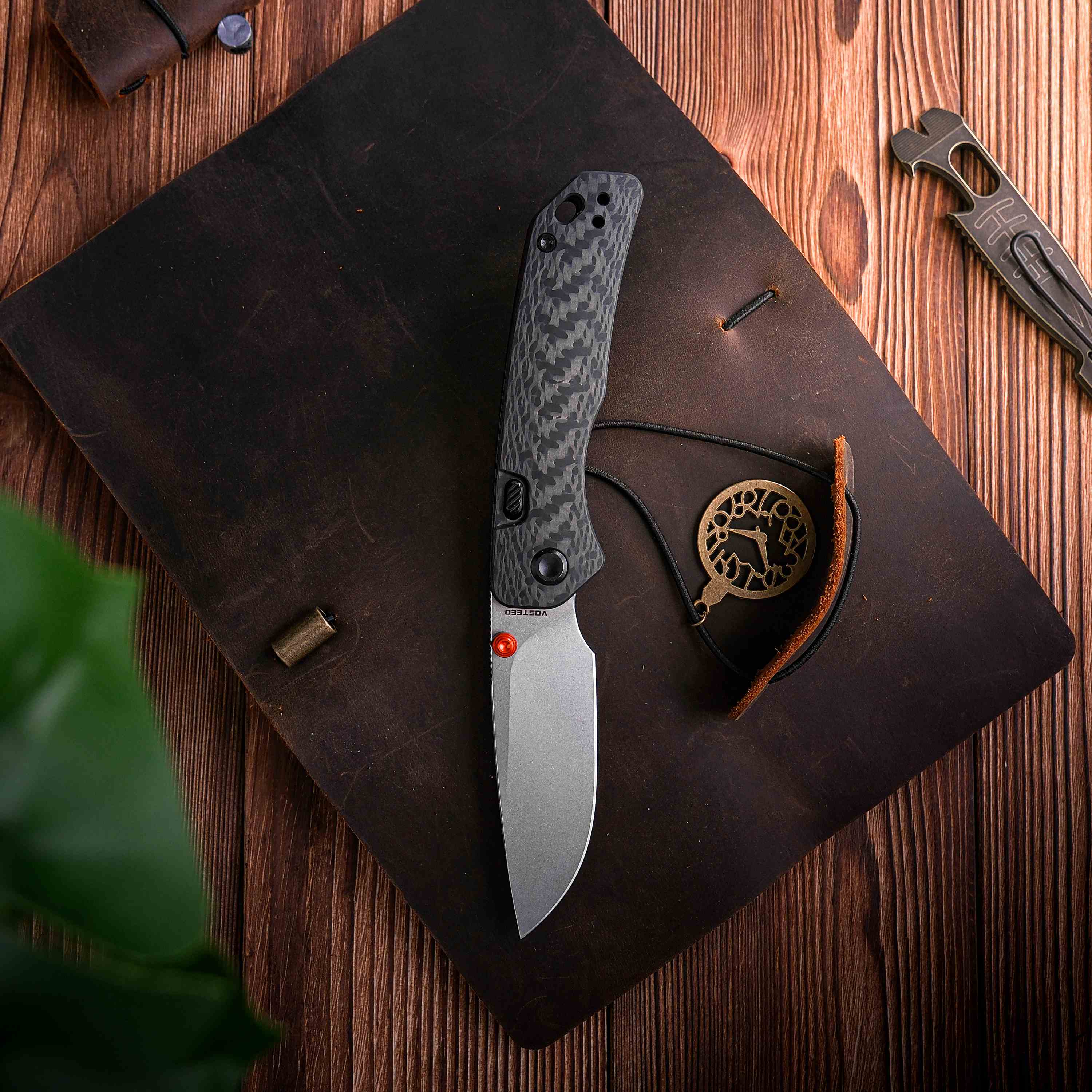 Marten - Top Liner Lock (2.98" 154CM Blade & Carbon Fiber Handle) - A1608
