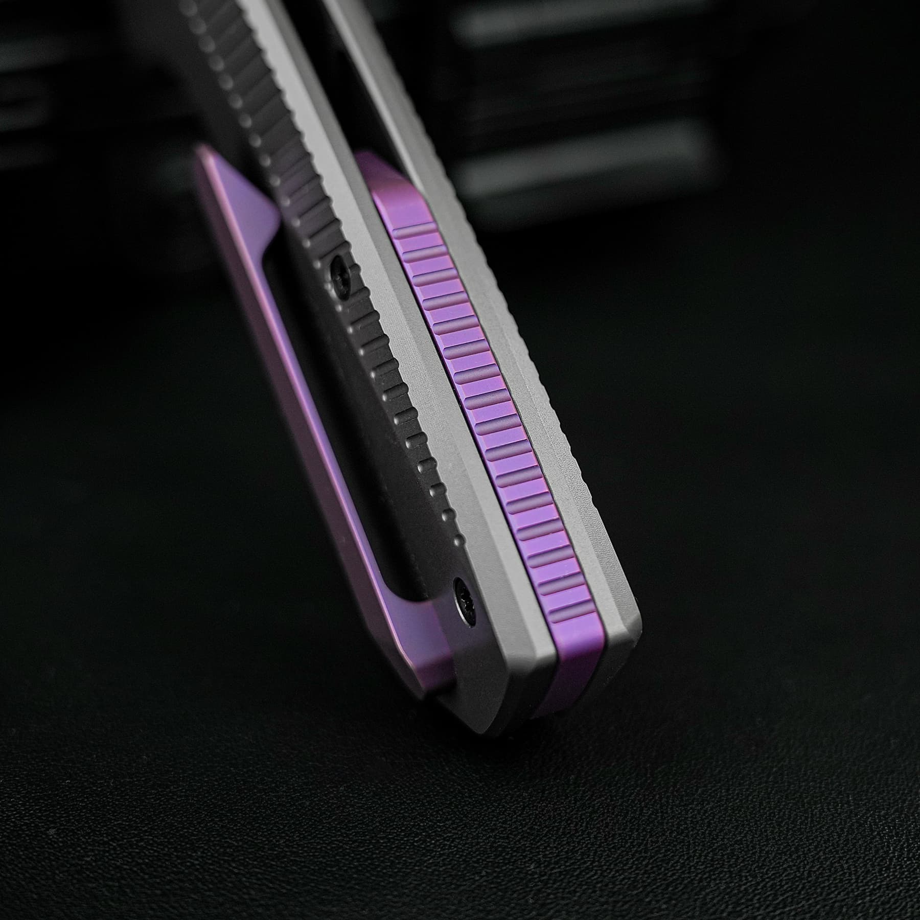 Nip-L - Top Liner Lock (3.15" Elmax Blade & Titanium Handle) For Left-Handed Users - A4206