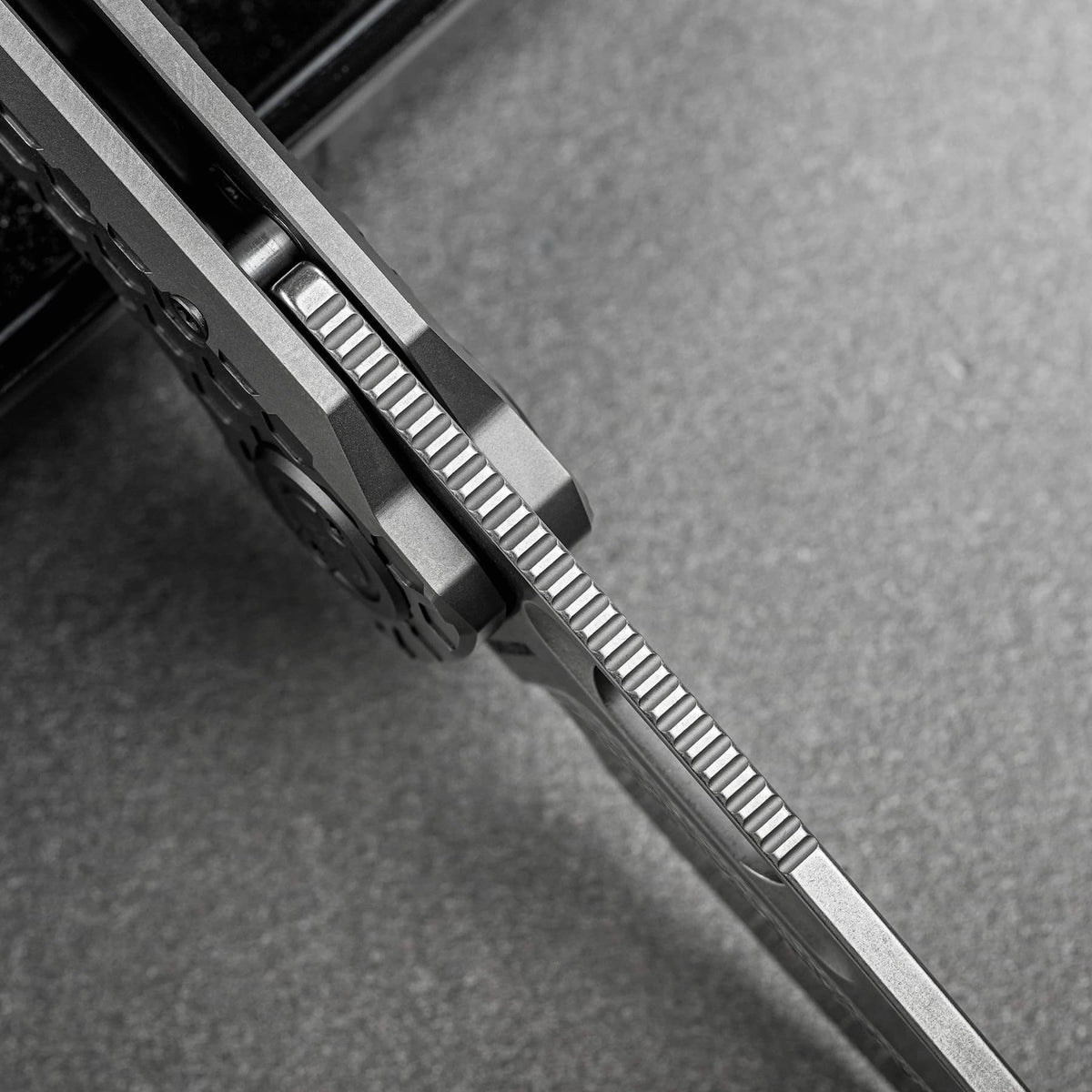 Coming Soon - Nymble - Vanchor Lock® (3.25" Elmax Blade & Titanium Handle) - A4702