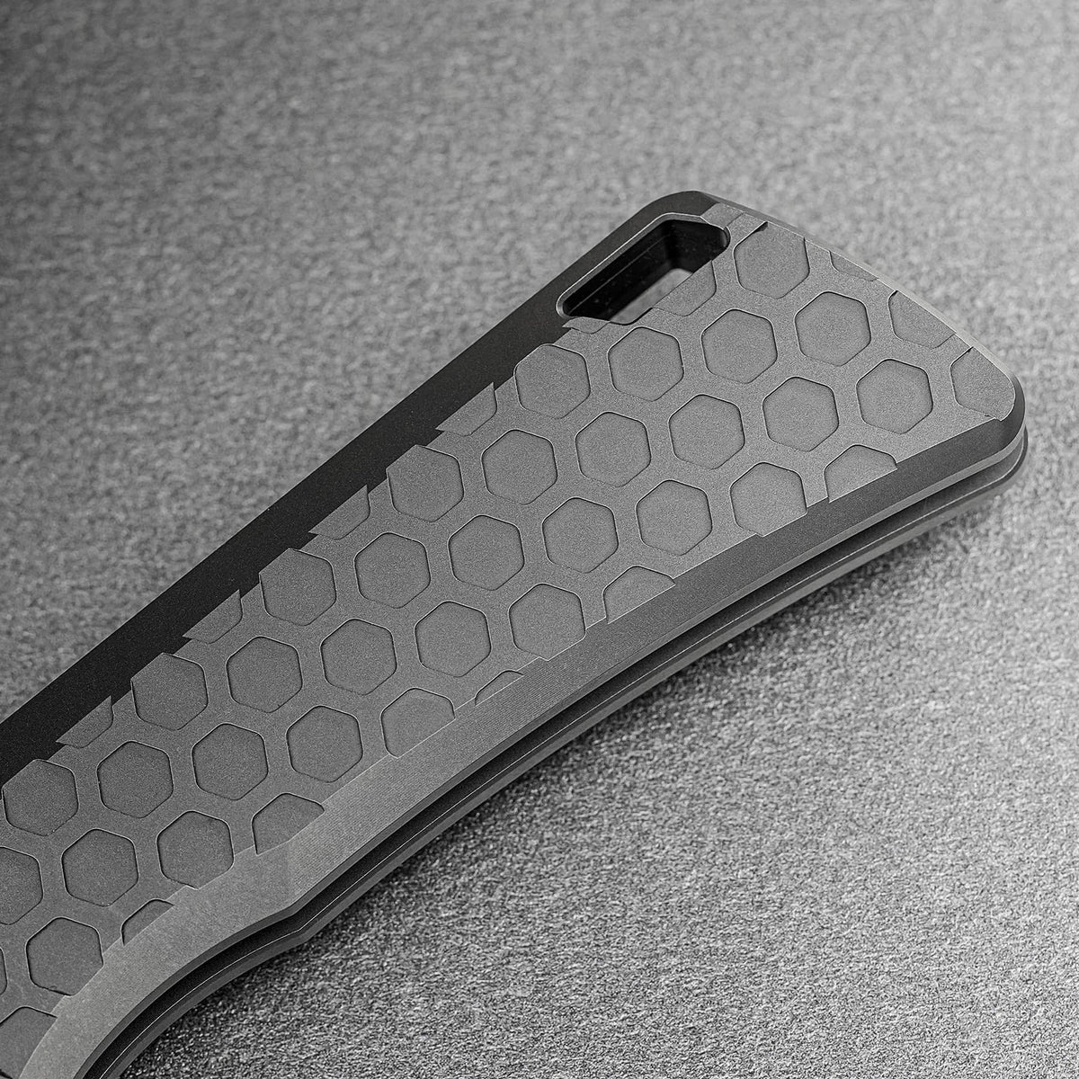 Coming Soon - Nymble - Vanchor Lock® (3.25" Elmax Blade & Titanium Handle) - A4702