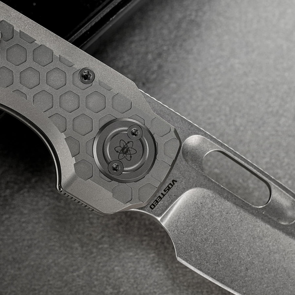 Coming Soon - Nymble - Vanchor Lock® (3.25" Elmax Blade & Titanium Handle) - A4702