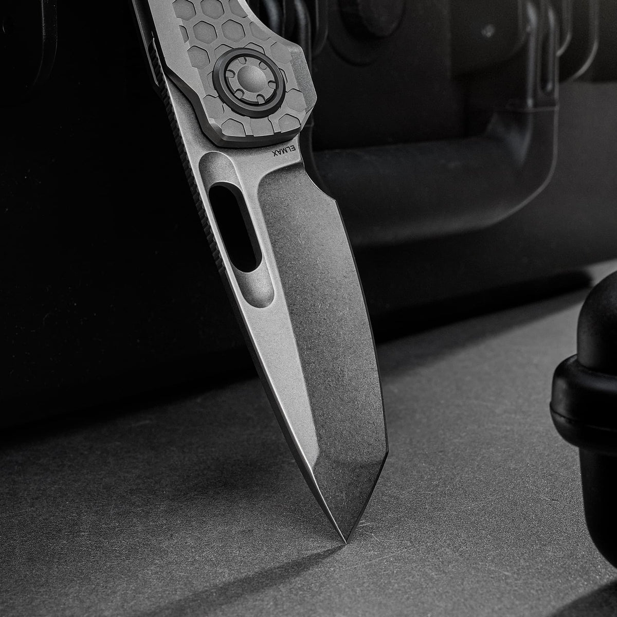 Coming Soon - Nymble - Vanchor Lock® (3.25" Elmax Blade & Titanium Handle) - A4702