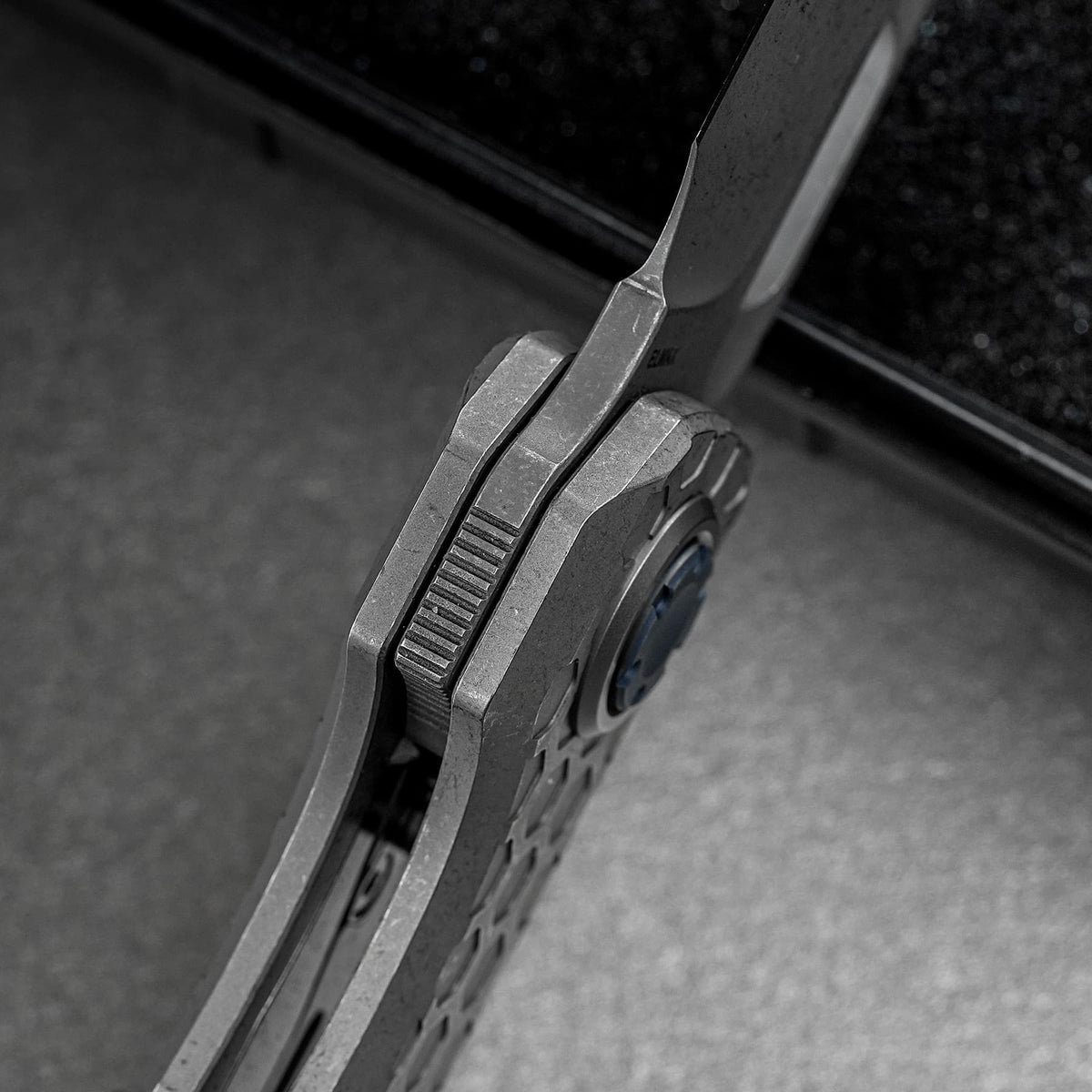 Coming Soon - Nymble - Vanchor Lock® (3.25" Elmax Blade & Titanium Handle) - A4704