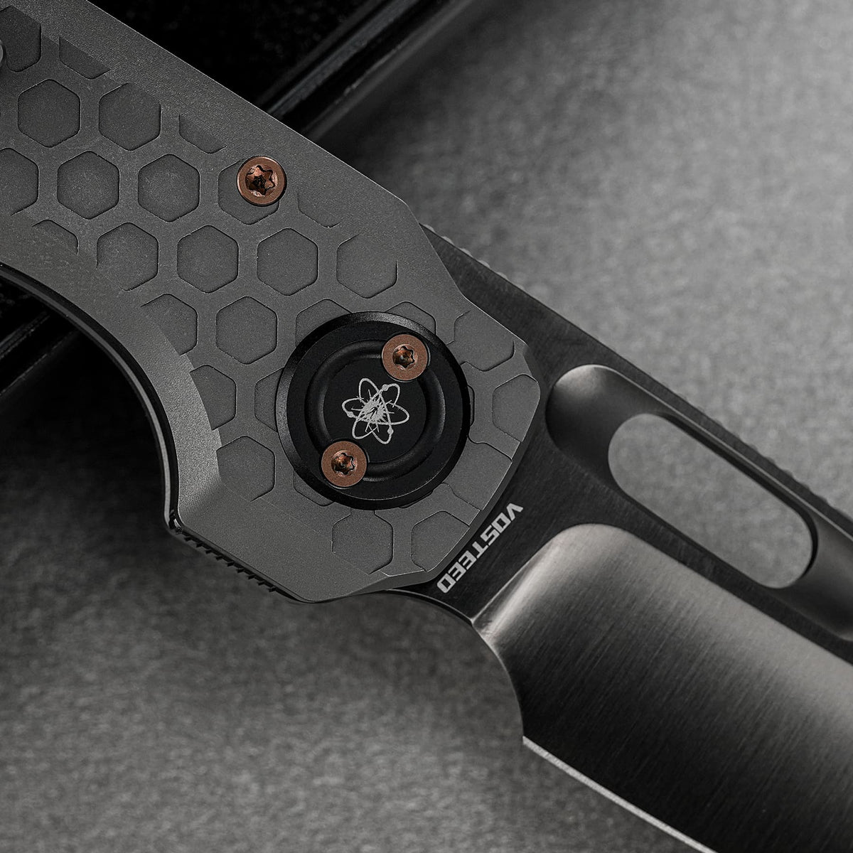 Coming Soon - Nymble - Vanchor Lock® (3.25" Elmax Blade & Titanium Handle) - A4705