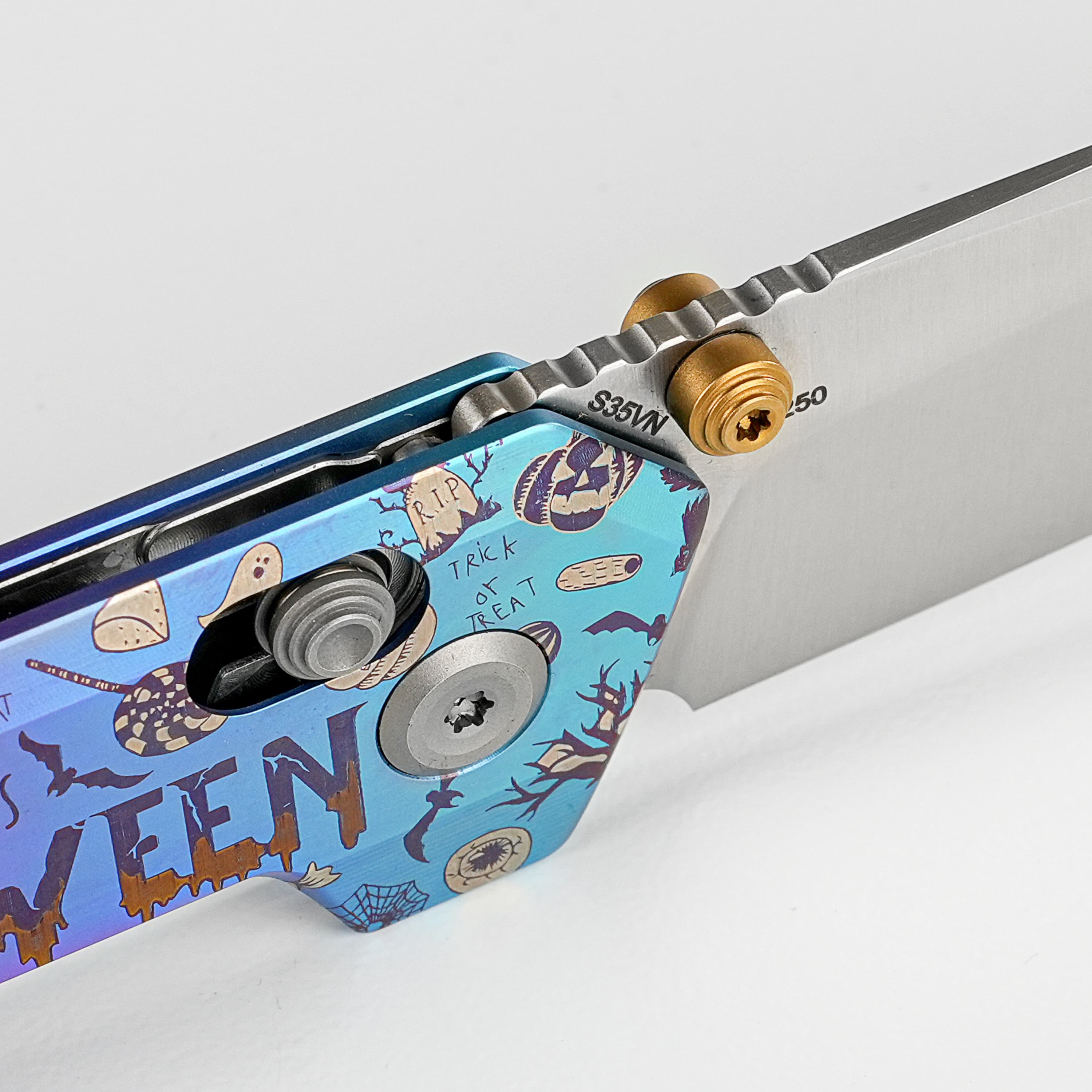 Parallel- Crossbar Lock (2.90" S35VN Blade & Titanium Handle) - A3517