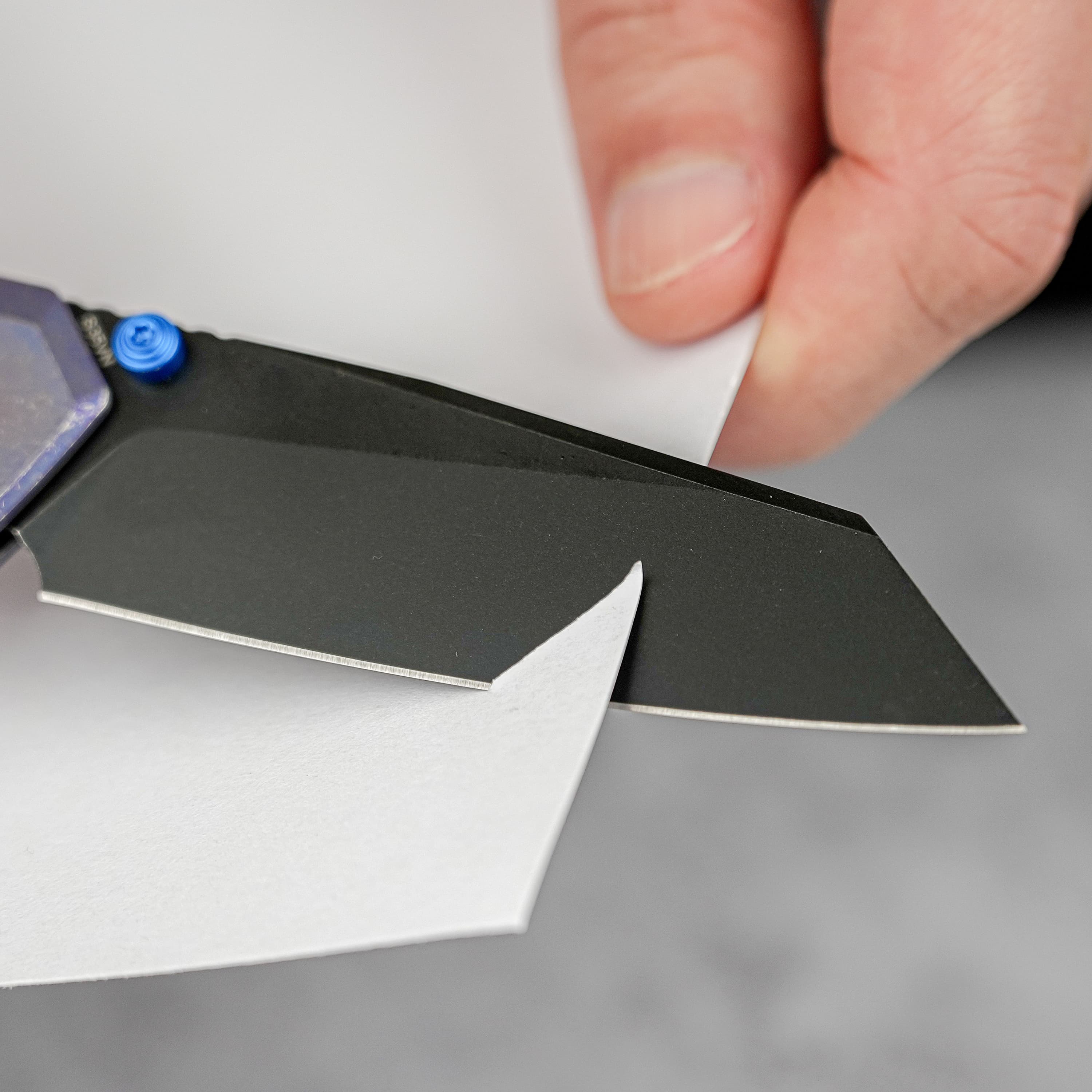 Parallel- Crossbar Lock (2.90" S35VN Blade & Titanium Handle) - A3518