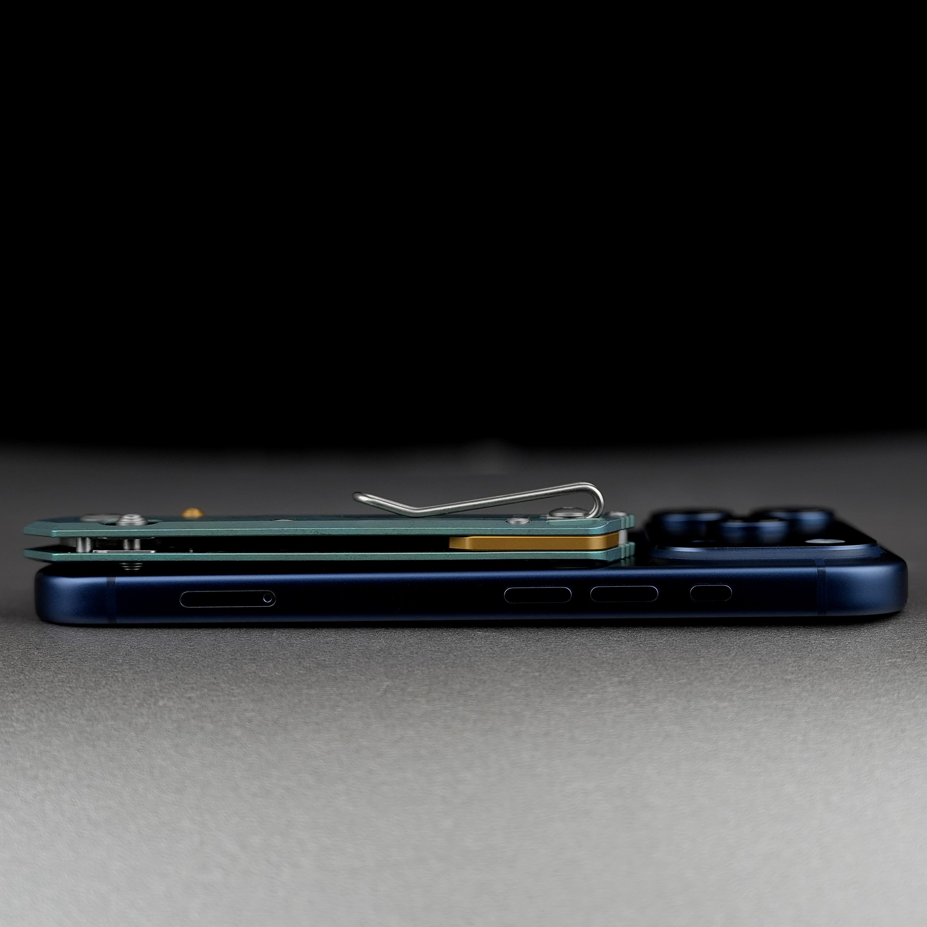 Parallel- Crossbar Lock (2.90" 154CM Blade & Titanium Handle) - A3519