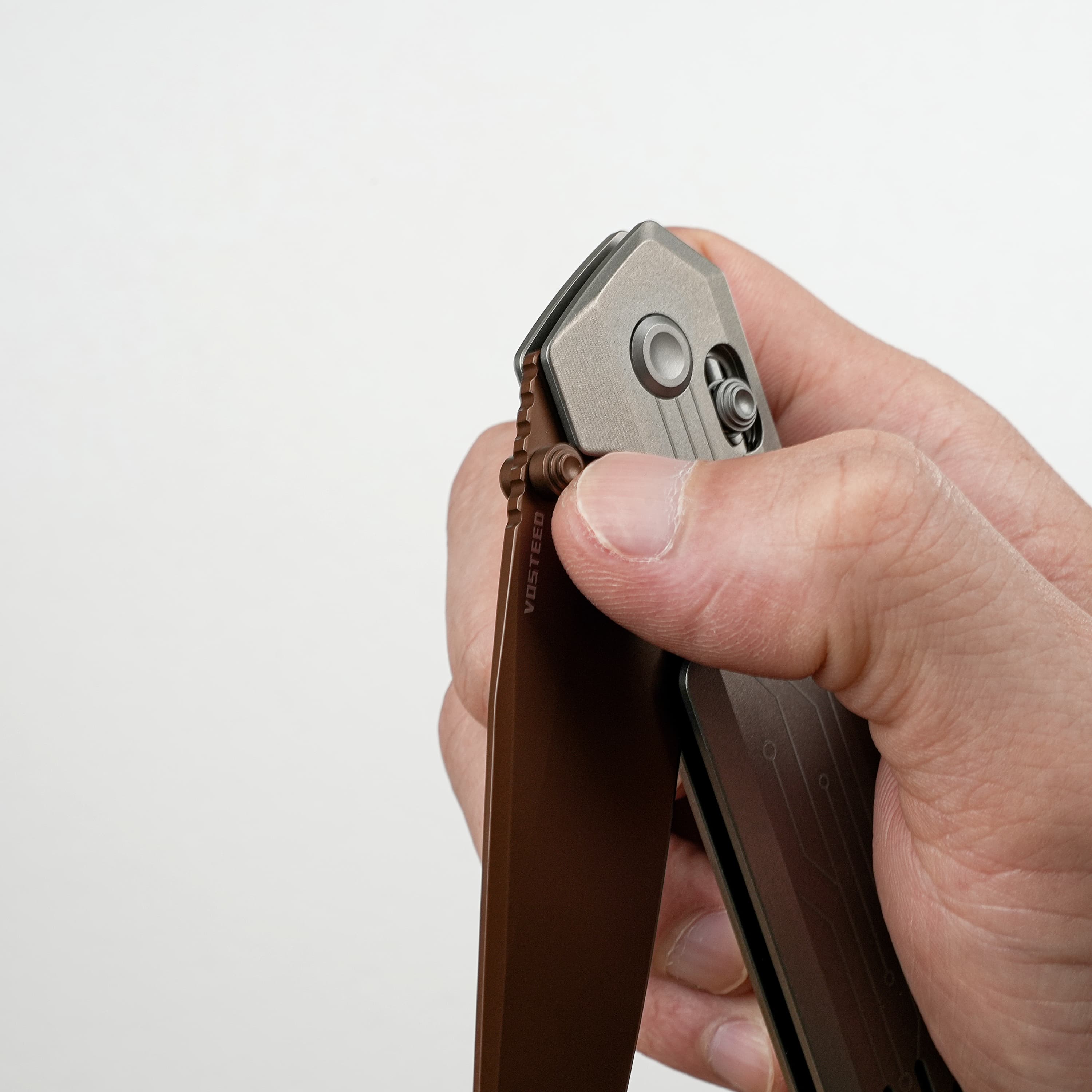 Parallel- Crossbar Lock (2.90" 154CM Blade & Titanium Handle) - A3520