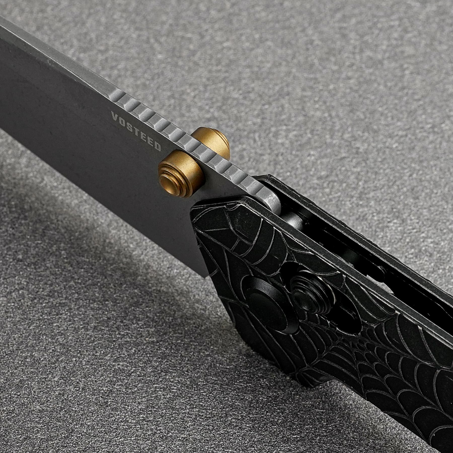 Coming Soon - Parallel- Crossbar Lock (2.90" S35VN Blade & Titanium Handle) - A3522