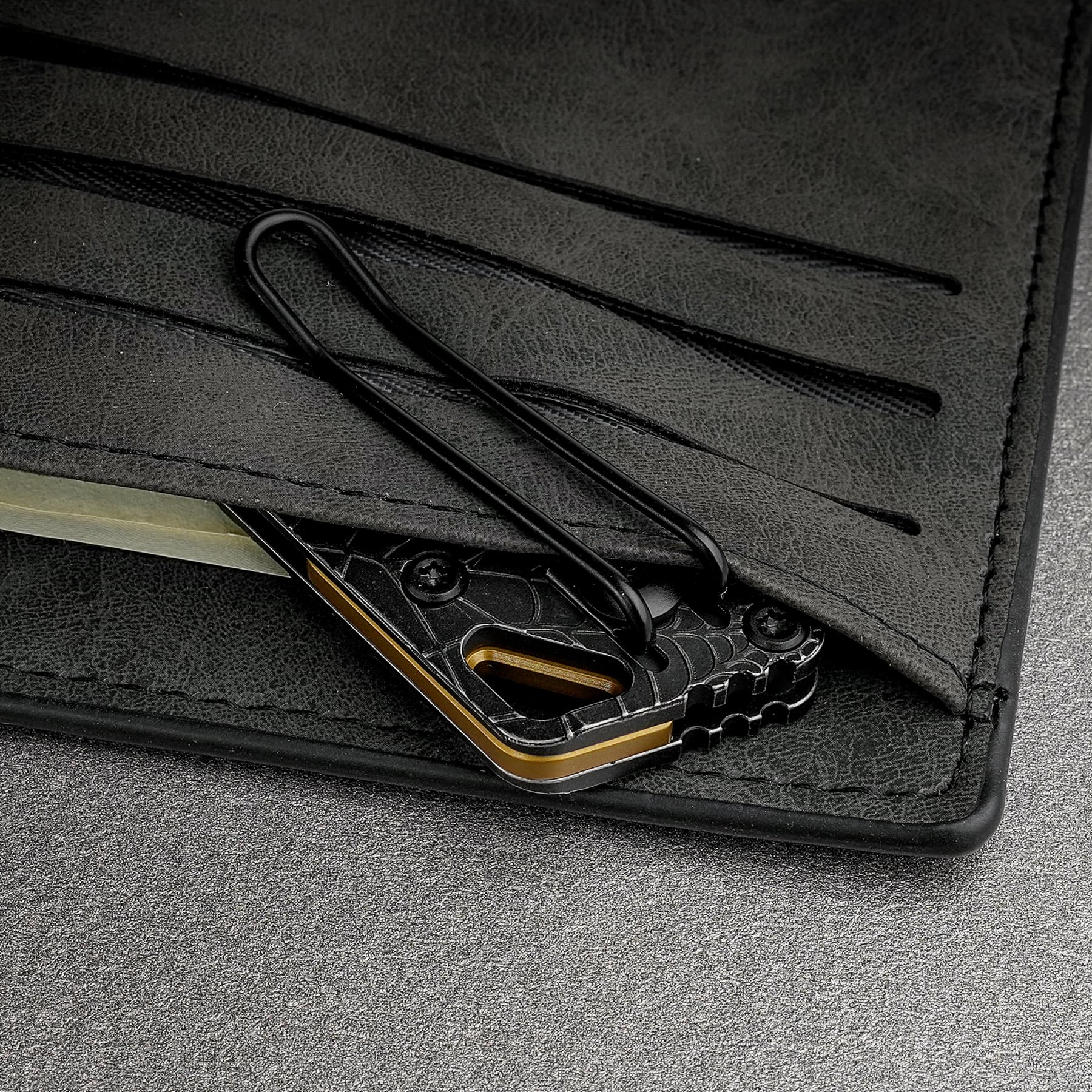 Coming Soon - Parallel- Crossbar Lock (2.90" S35VN Blade & Titanium Handle) - A3522