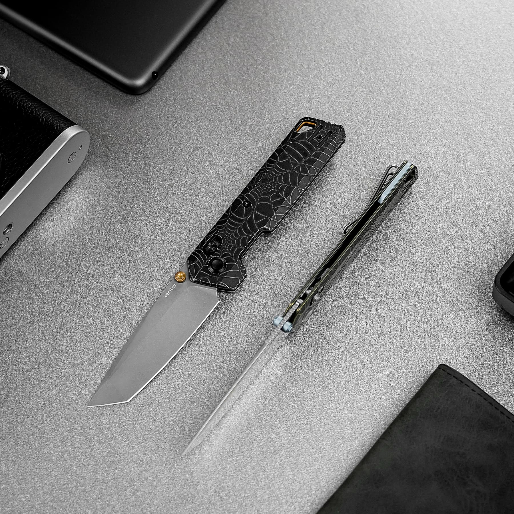 Coming Soon - Parallel- Crossbar Lock (2.90" S35VN Blade & Titanium Handle) - A3522
