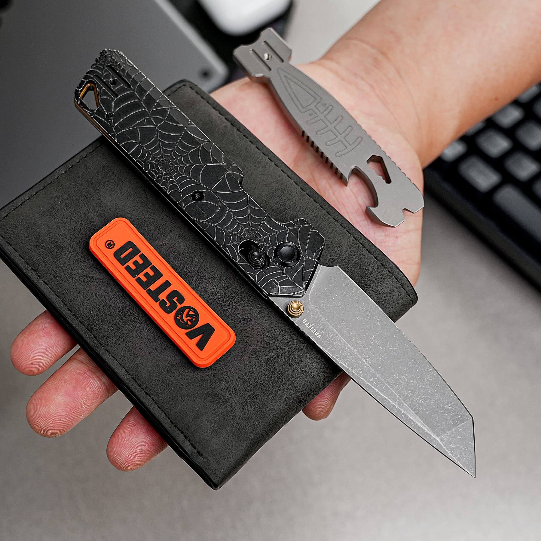 Coming Soon - Parallel- Crossbar Lock (2.90" S35VN Blade & Titanium Handle) - A3522
