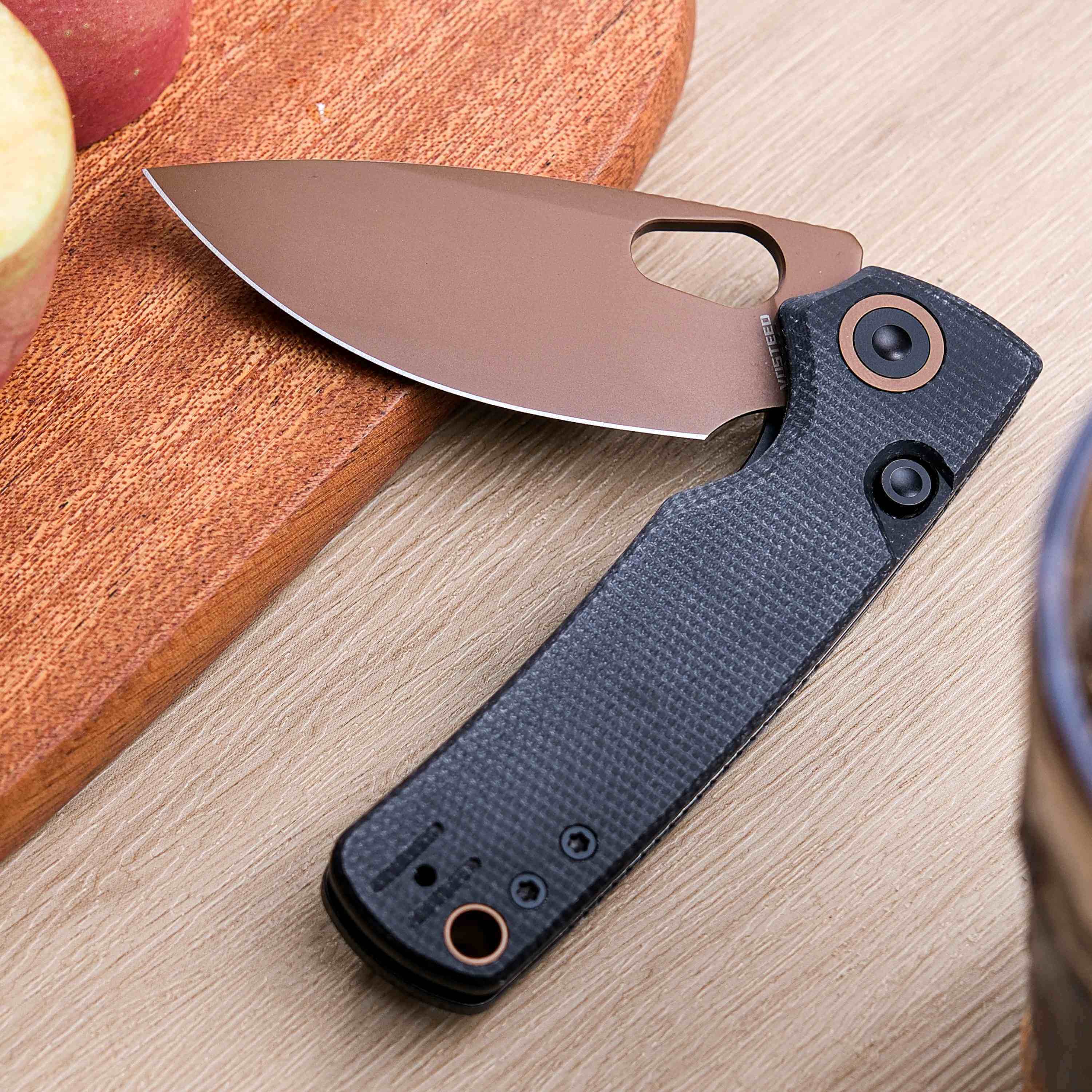Vosteed Porcupine Knife - Blade detail and Black Micarta handle
