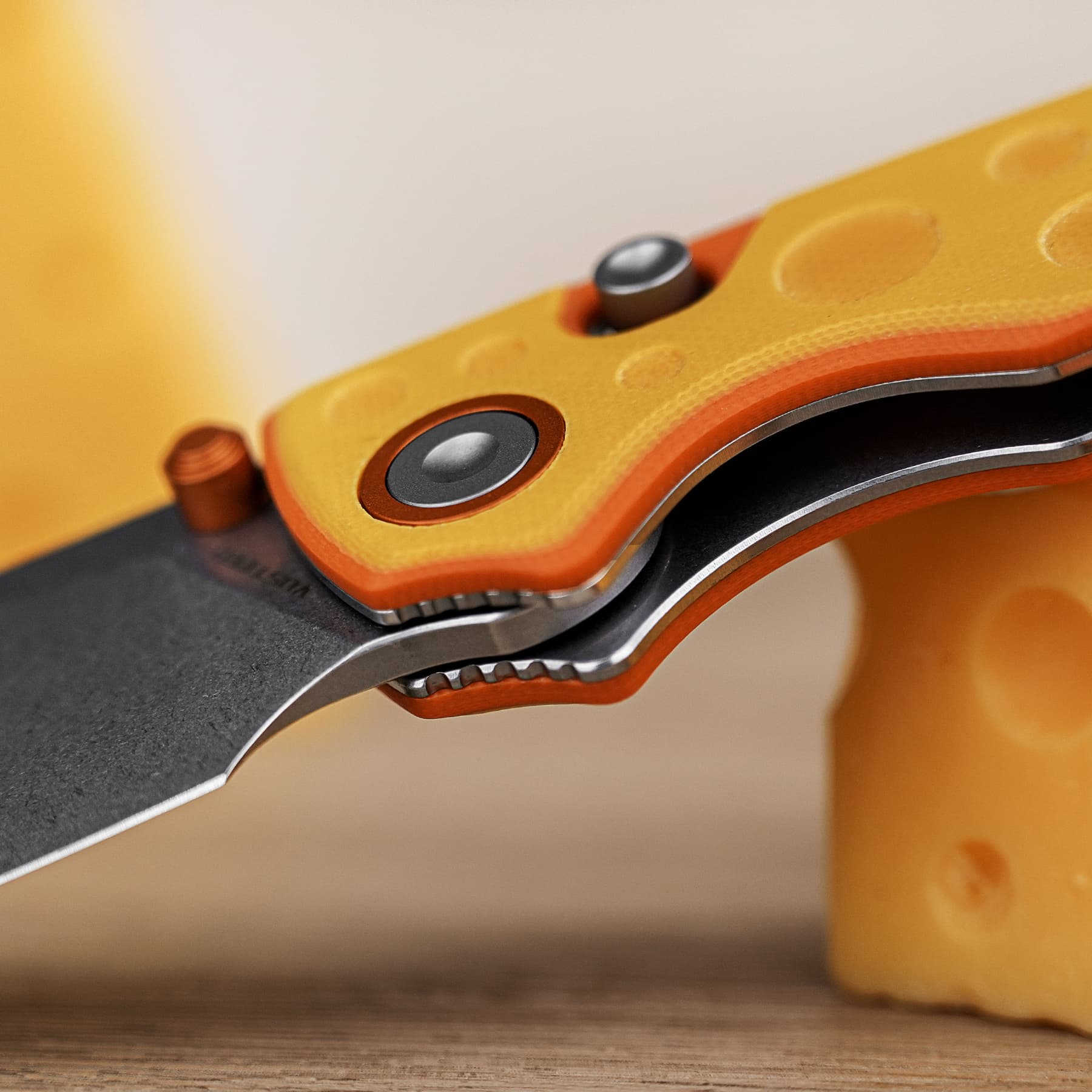 CheesePirates® -Top Liner Lock   (2.99" 14C28N Blade &  G10 Handle) - A2625