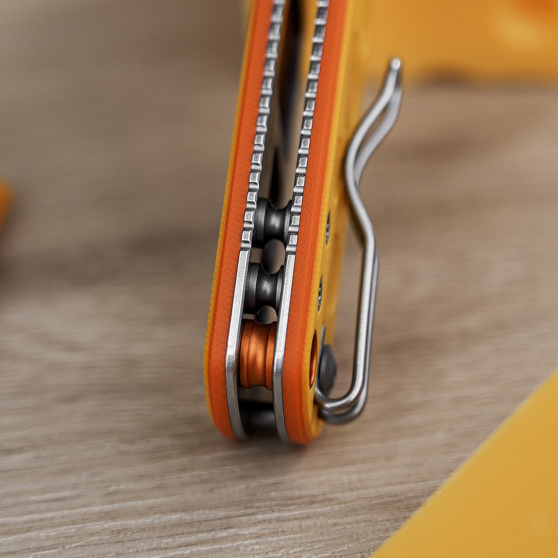 CheesePirates® -Top Liner Lock   (2.99" 14C28N Blade &  G10 Handle) - A2625
