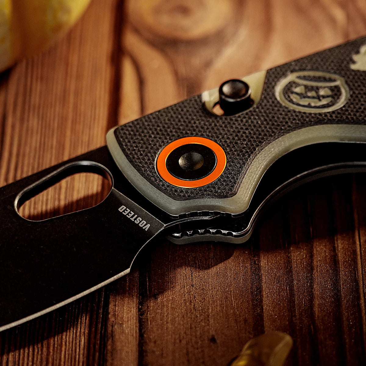 Coming Soon - Porcupine - Top Liner Lock (2.99" 14C28N Blade & G10 & Glow-in-the-Dark G10 Handle) - A2630