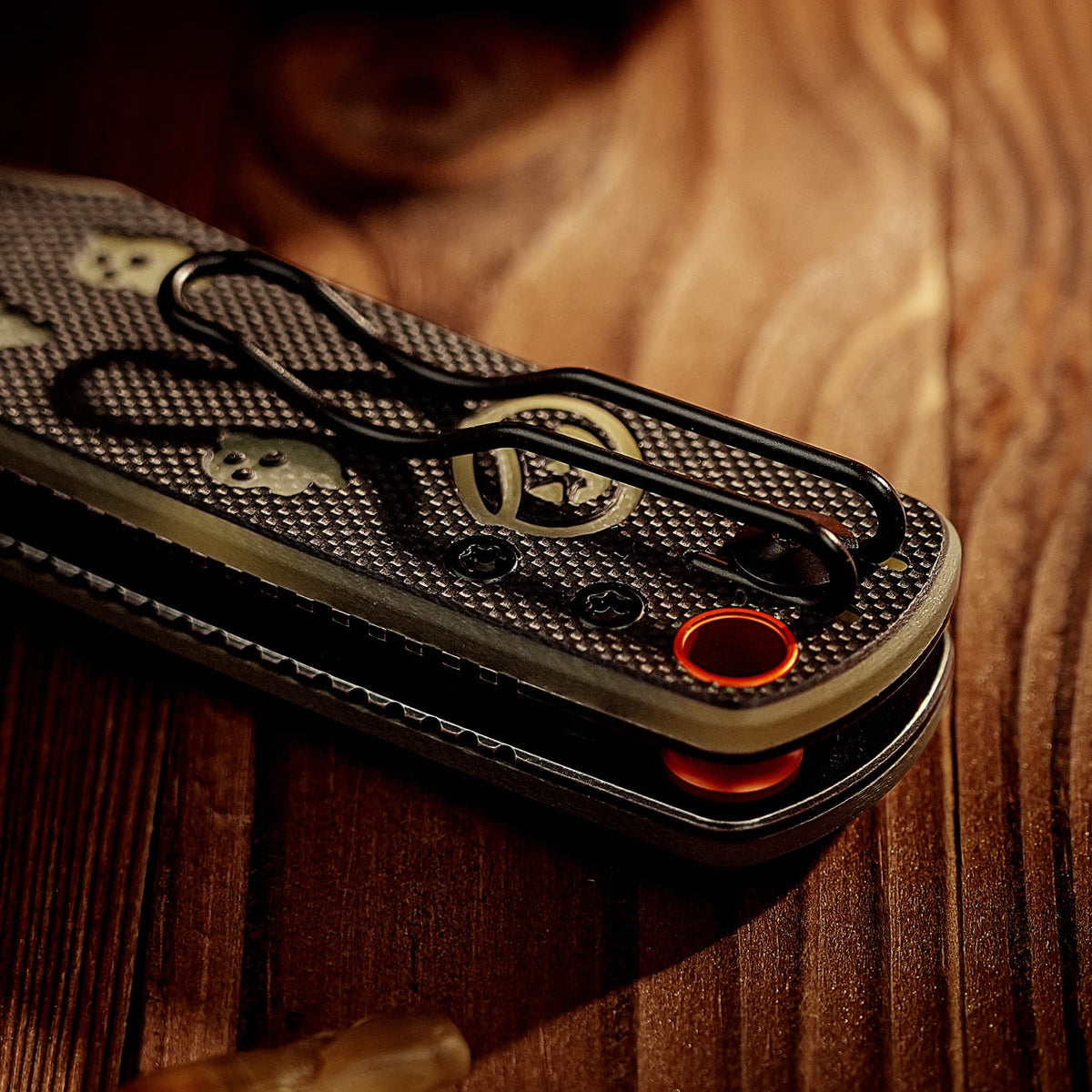Coming Soon - Porcupine - Top Liner Lock (2.99" 14C28N Blade & G10 & Glow-in-the-Dark G10 Handle) - A2630